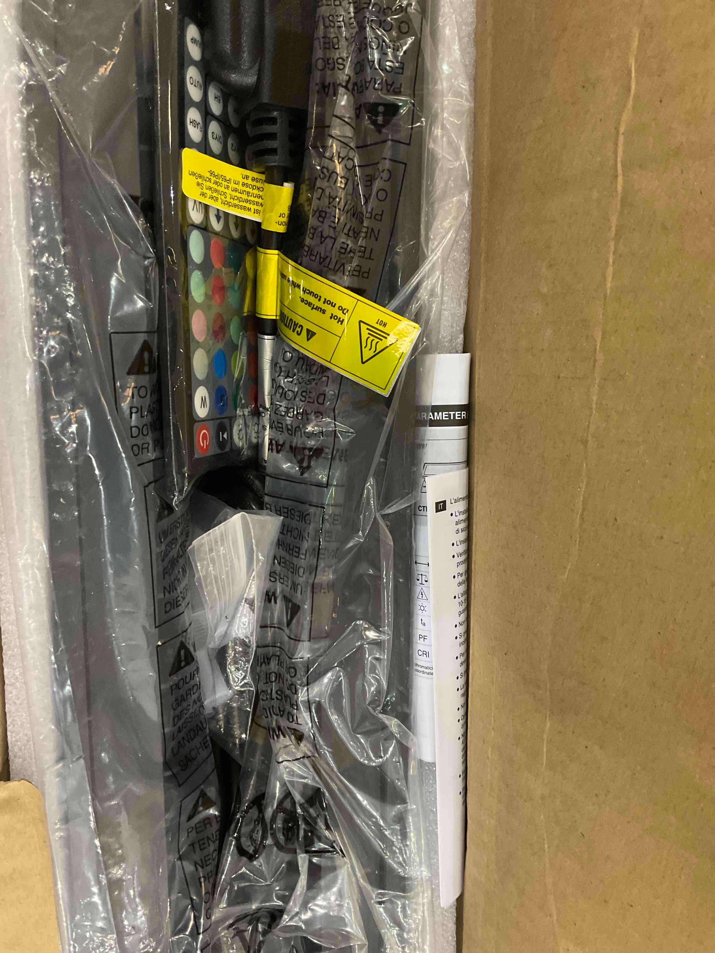 https://s3.amazonaws.com/lotting-images-prod/BargainHunt/EXS01171068_1708712427119.jpeg