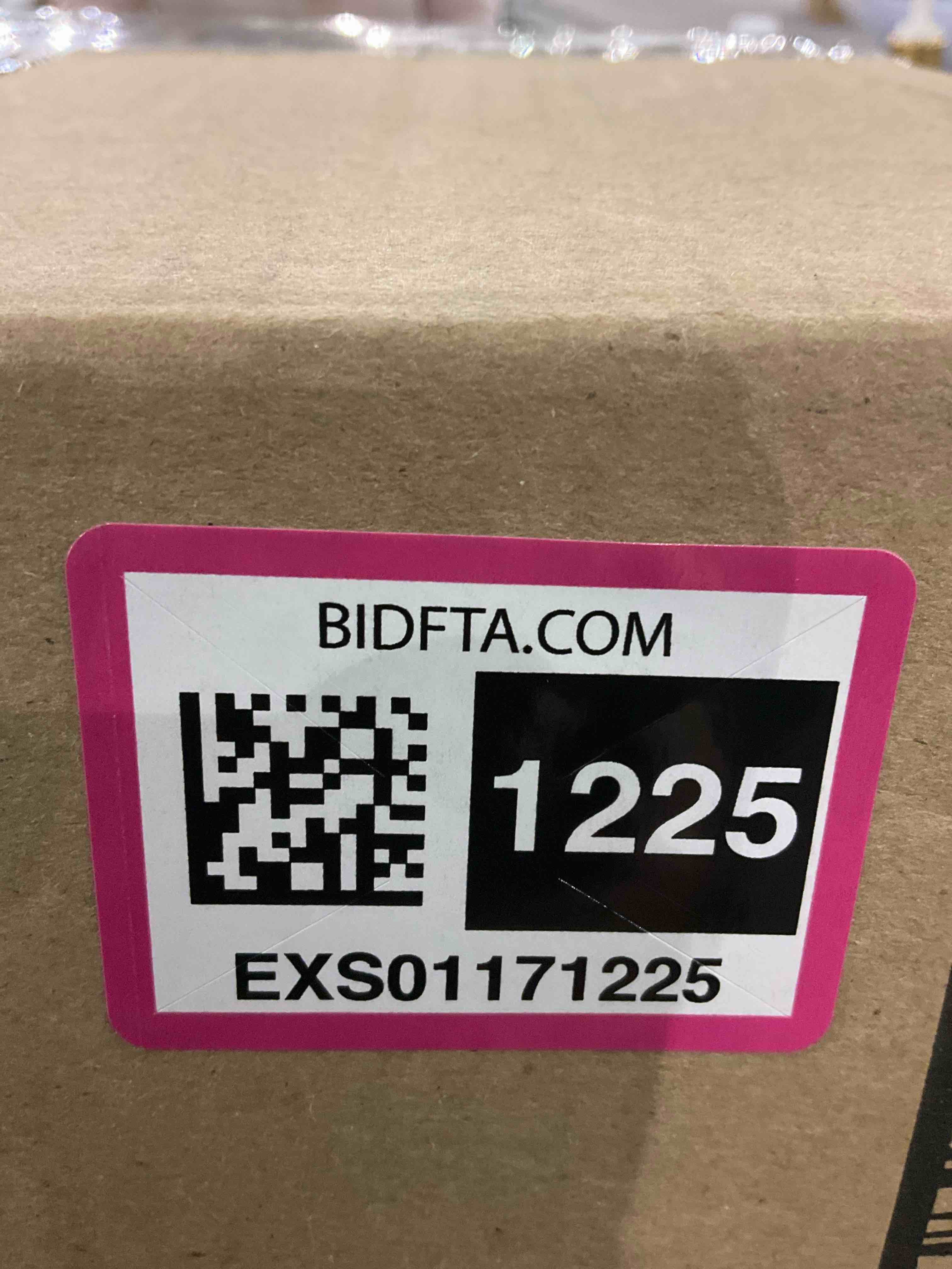 https://s3.amazonaws.com/lotting-images-prod/BargainHunt/EXS01171225_1709125429413.jpeg