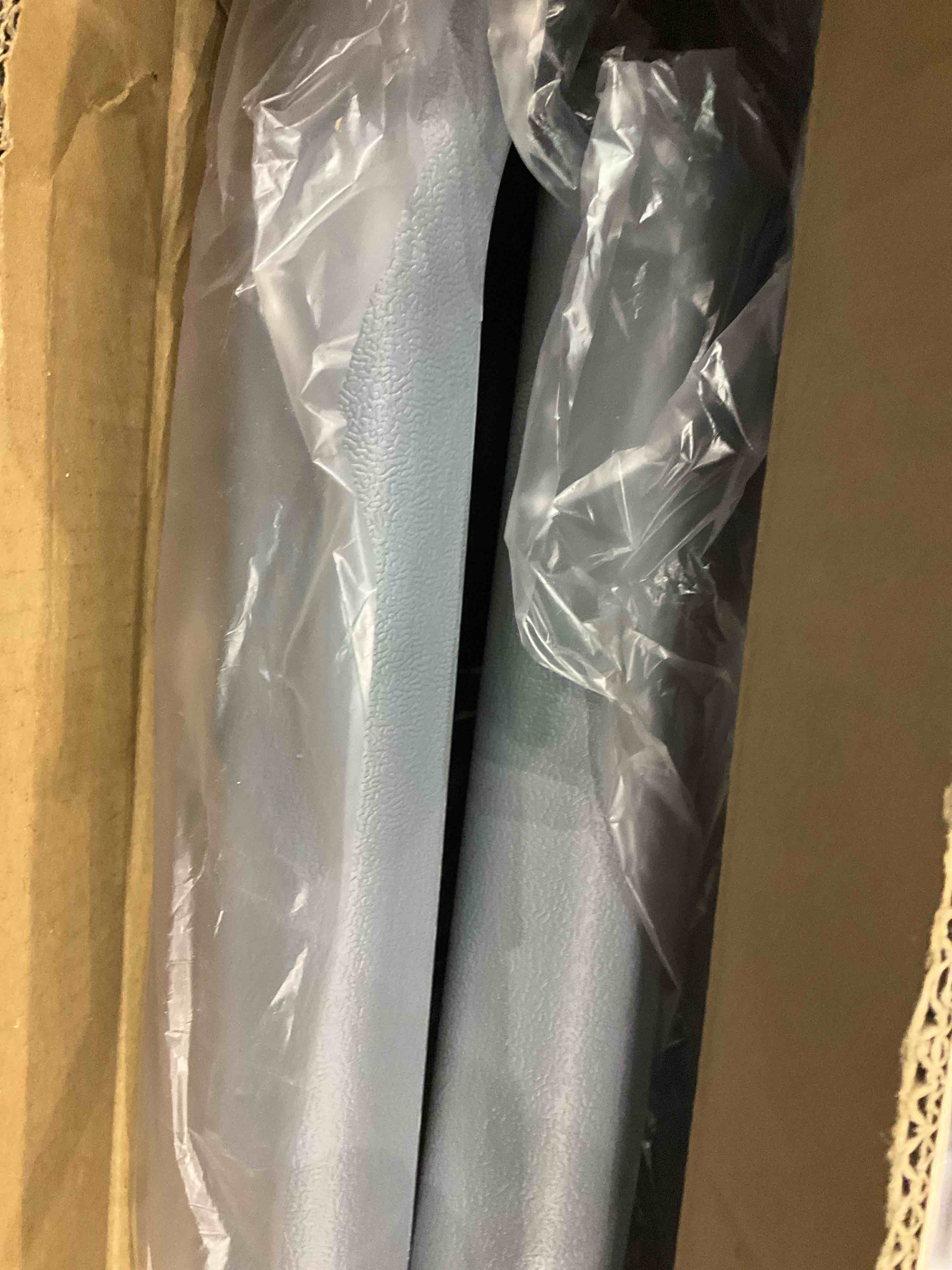 https://s3.amazonaws.com/lotting-images-prod/BargainHunt/EXS01171273_1709139073608.jpeg