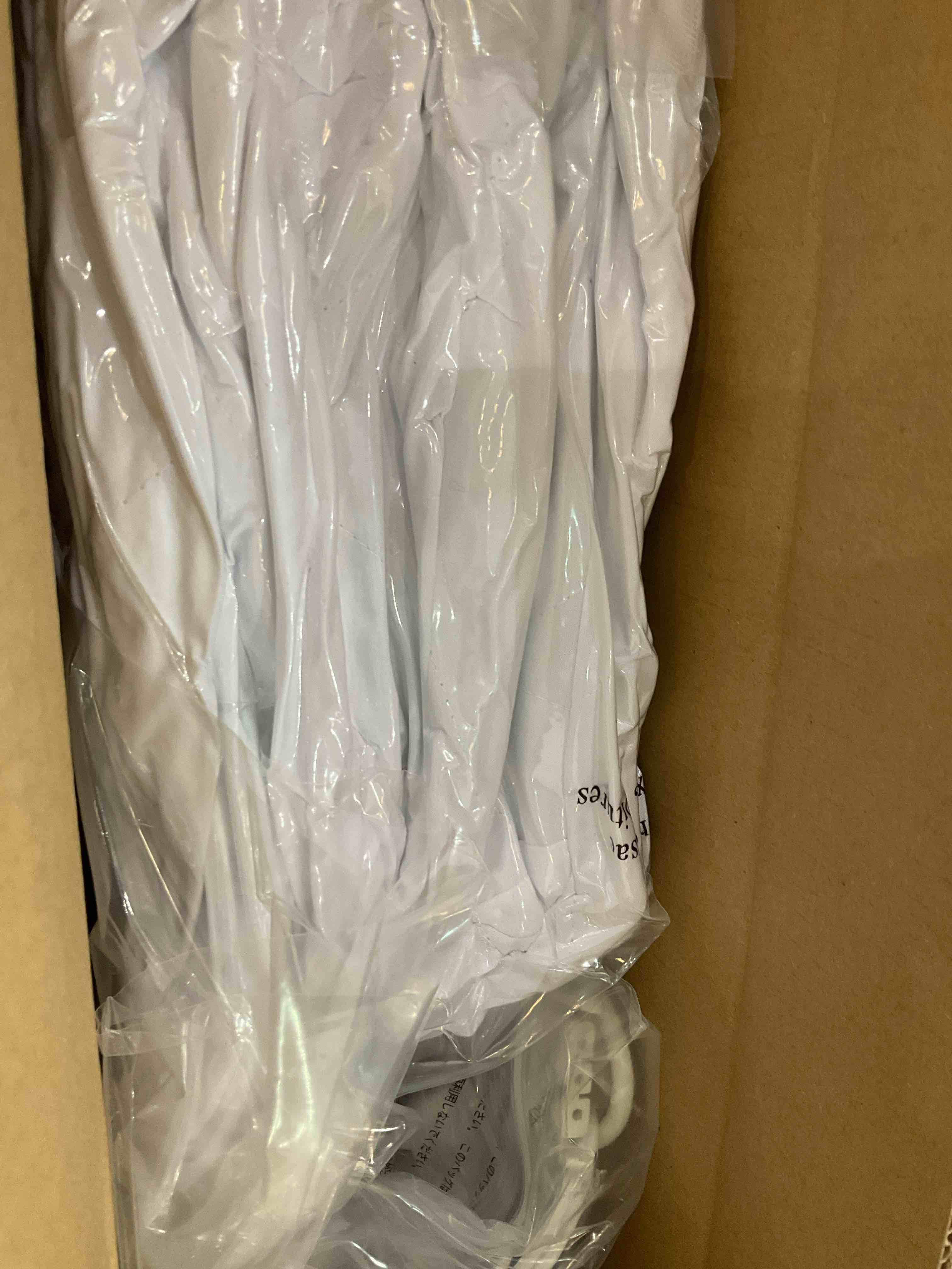 https://s3.amazonaws.com/lotting-images-prod/BargainHunt/EXS01171350_1709231354463.jpeg