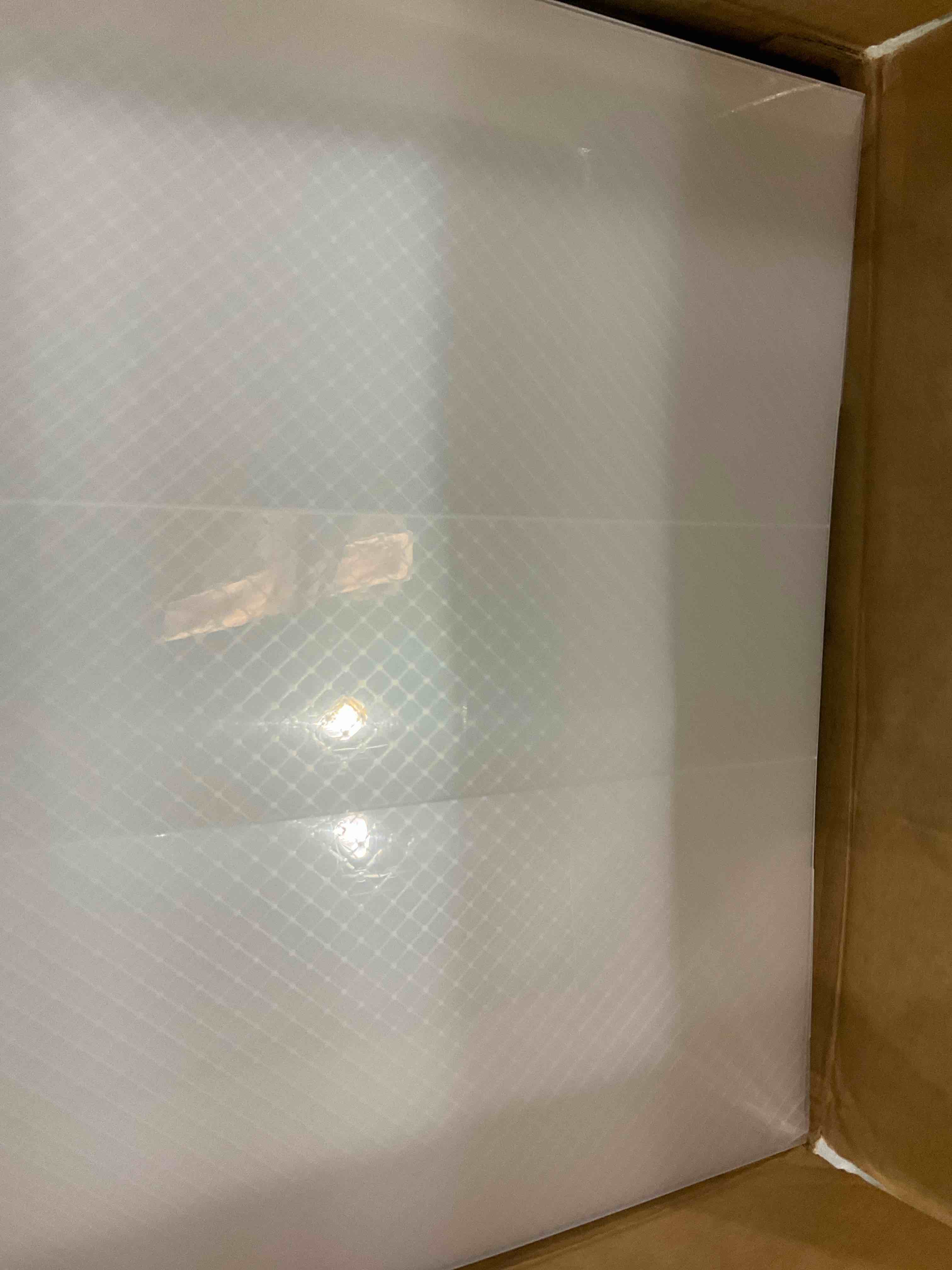 https://s3.amazonaws.com/lotting-images-prod/BargainHunt/EXS01171416_1709318403851.jpeg