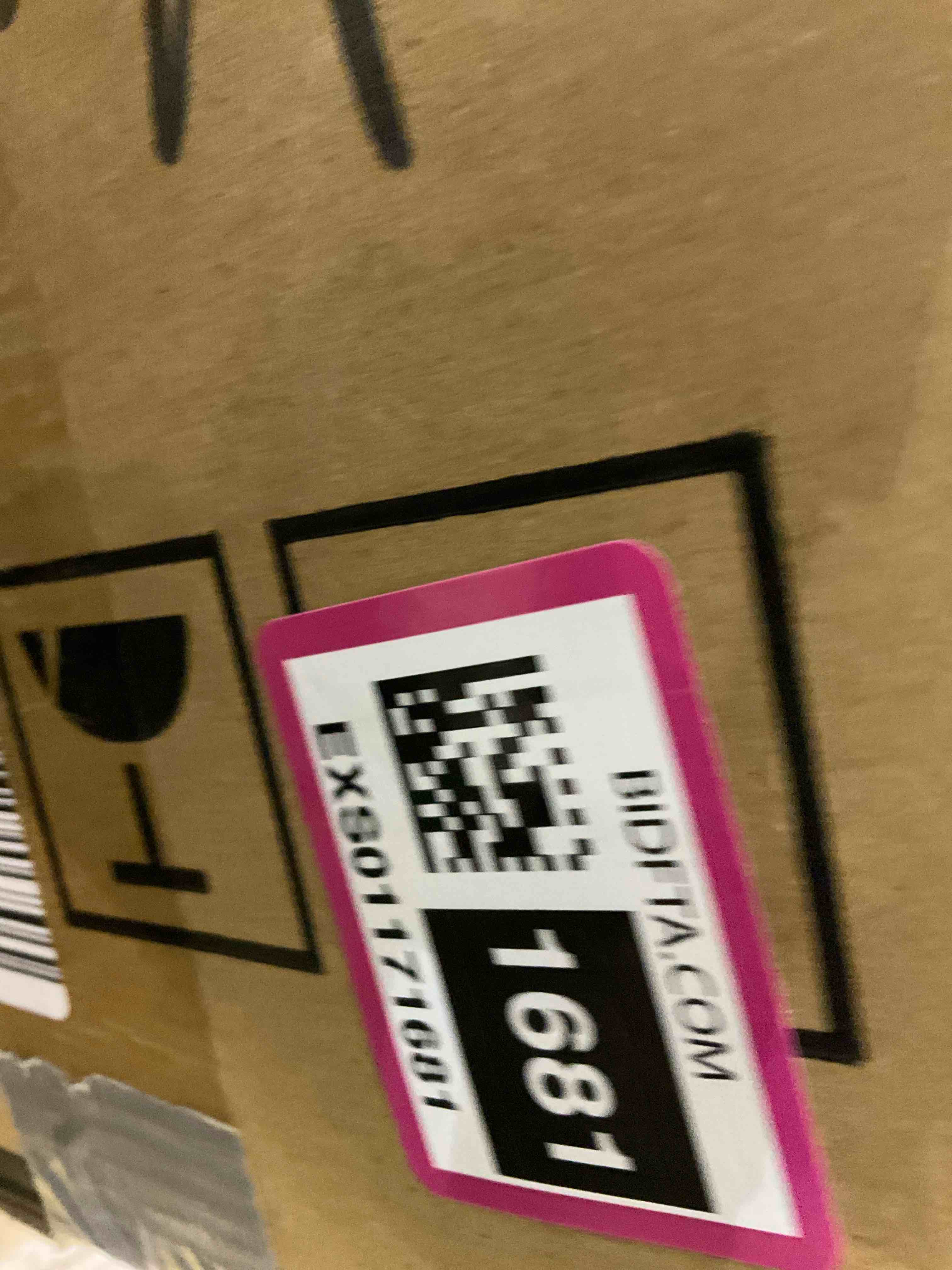 https://s3.amazonaws.com/lotting-images-prod/BargainHunt/EXS01171681_1708694330713.jpeg