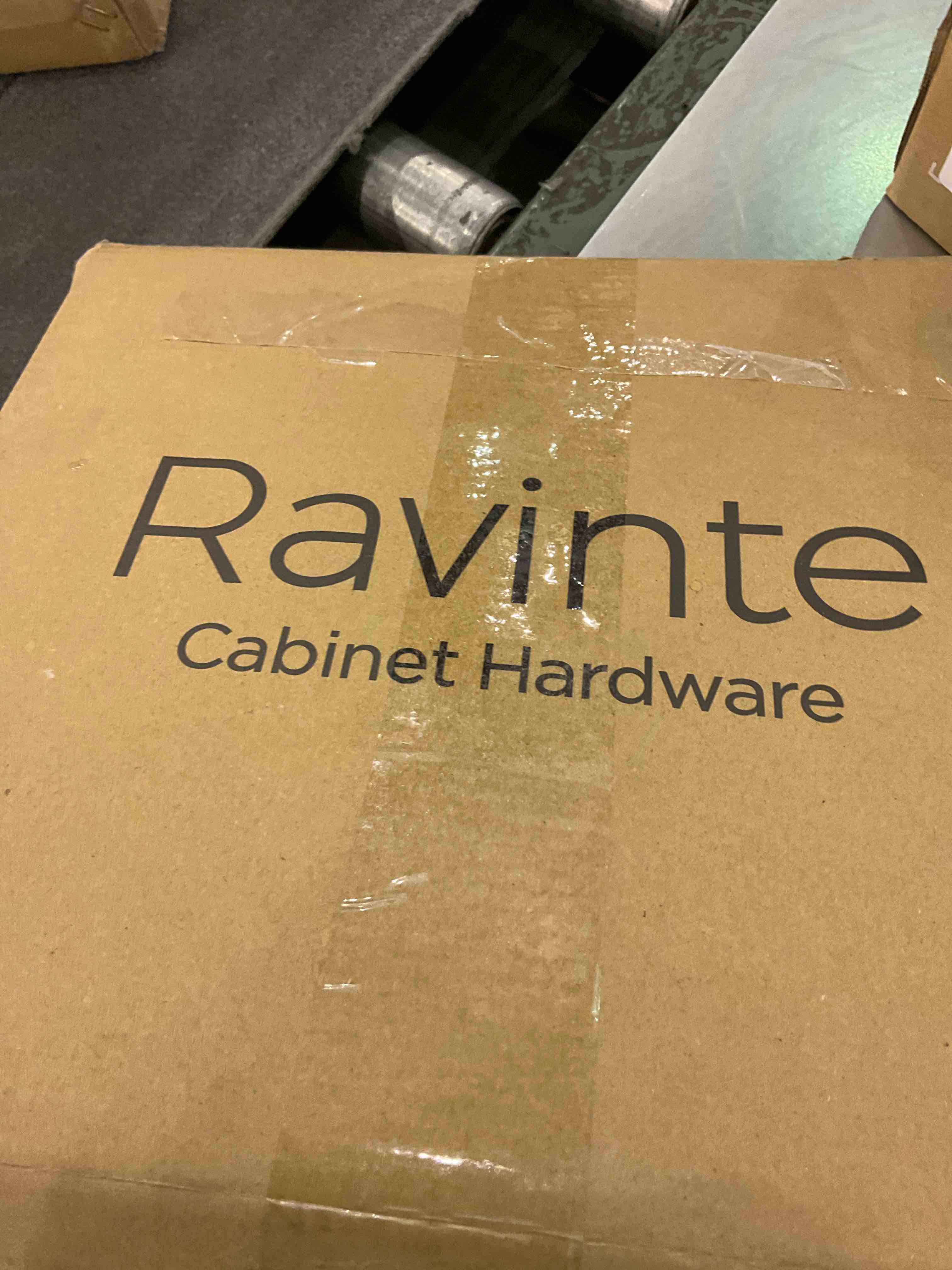 https://s3.amazonaws.com/lotting-images-prod/BargainHunt/EXS01172125_1709041201487.jpeg