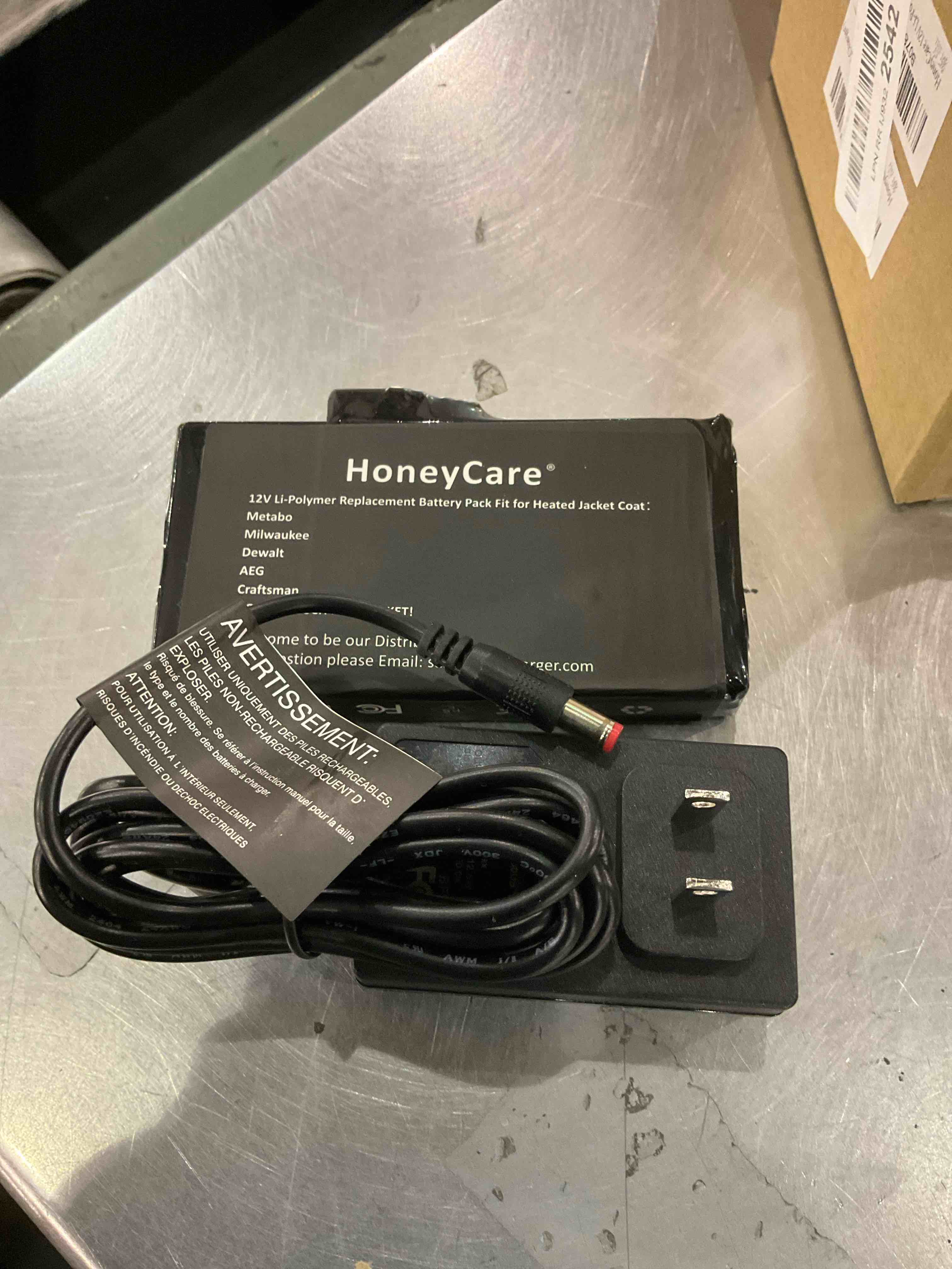 https://s3.amazonaws.com/lotting-images-prod/BargainHunt/EXS01172250_1709131229246.jpeg
