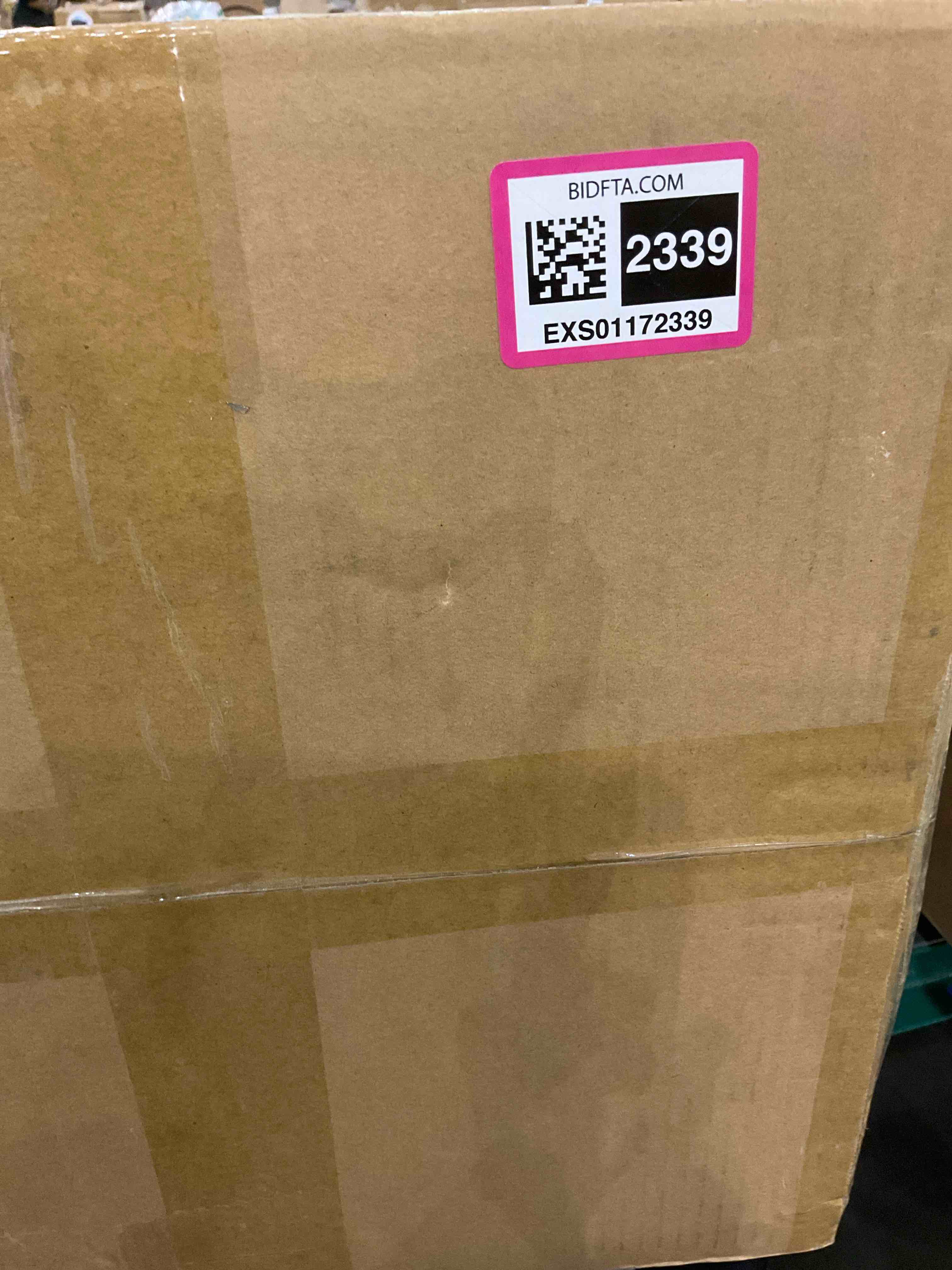 https://s3.amazonaws.com/lotting-images-prod/BargainHunt/EXS01172339_1709212557028.jpeg