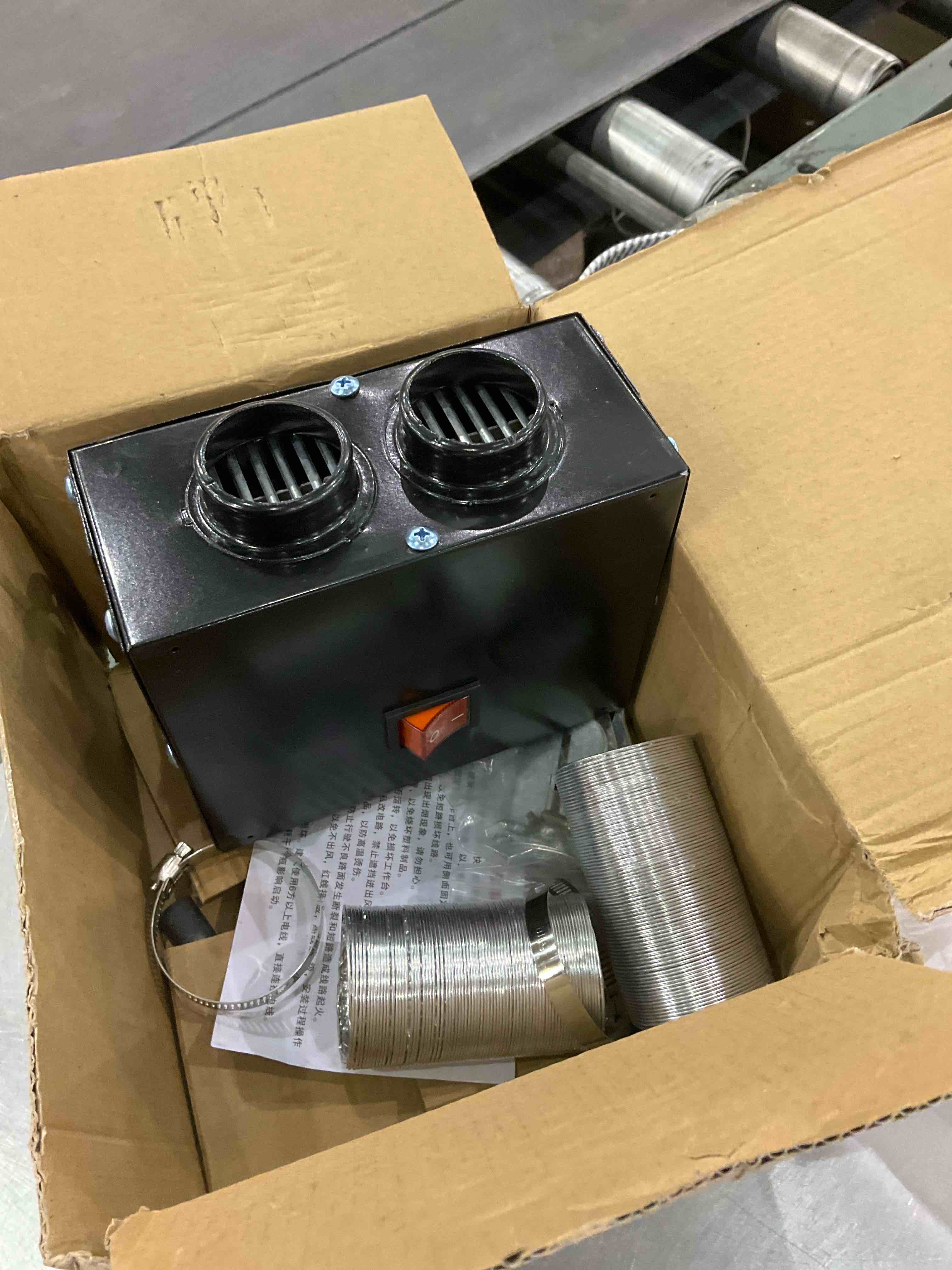 https://s3.amazonaws.com/lotting-images-prod/BargainHunt/EXS01172447_1709296147655.jpeg
