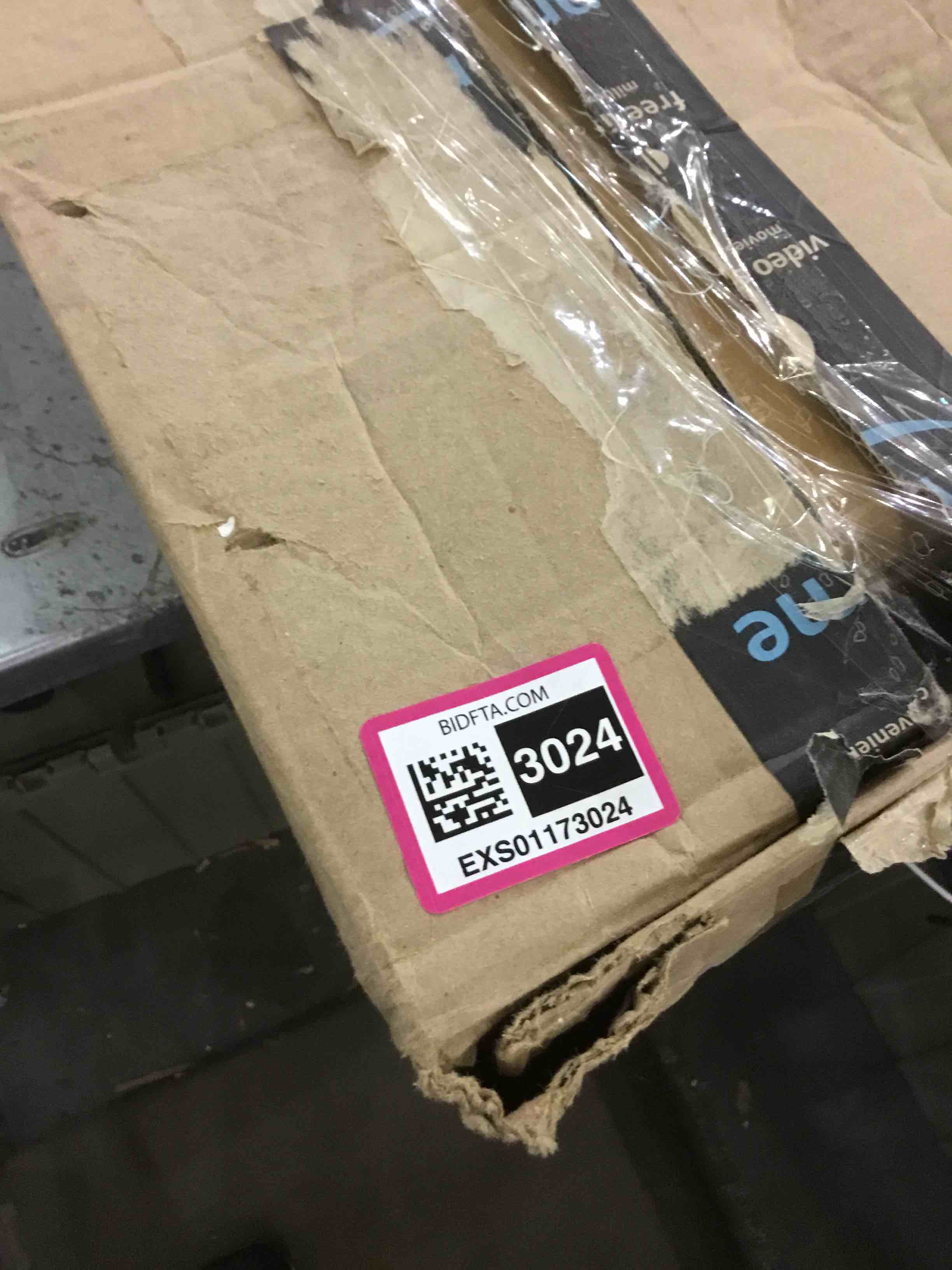 https://s3.amazonaws.com/lotting-images-prod/BargainHunt/EXS01173023_1707490794683.jpeg