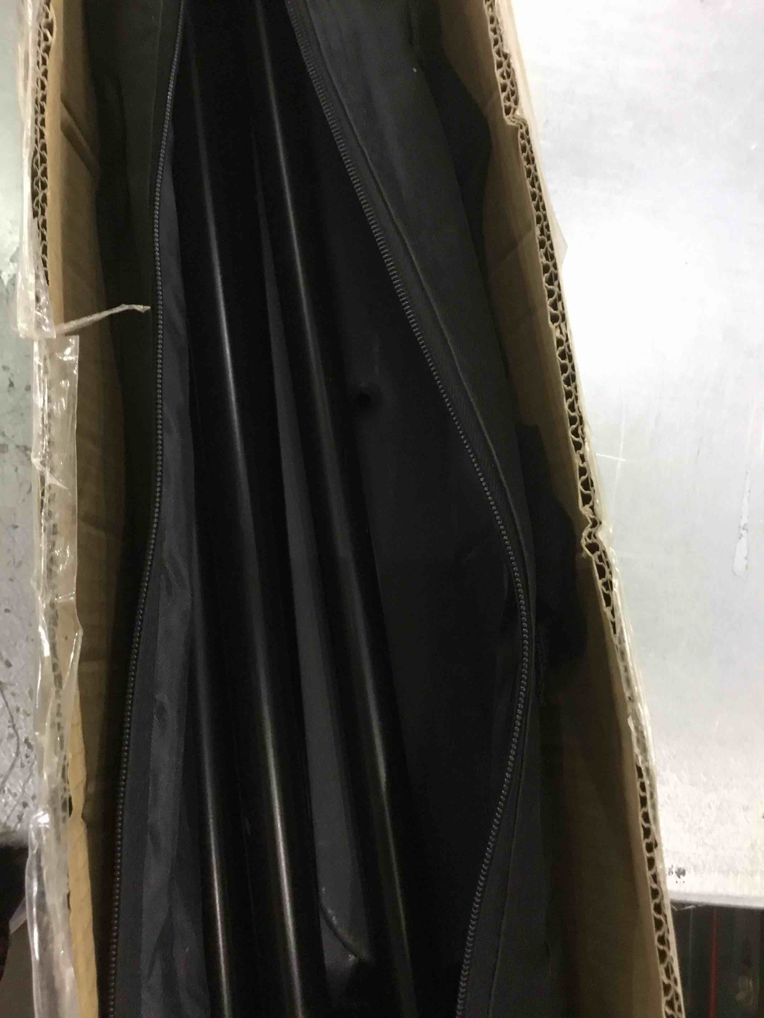 https://s3.amazonaws.com/lotting-images-prod/BargainHunt/EXS01173026_1707491159230.jpeg