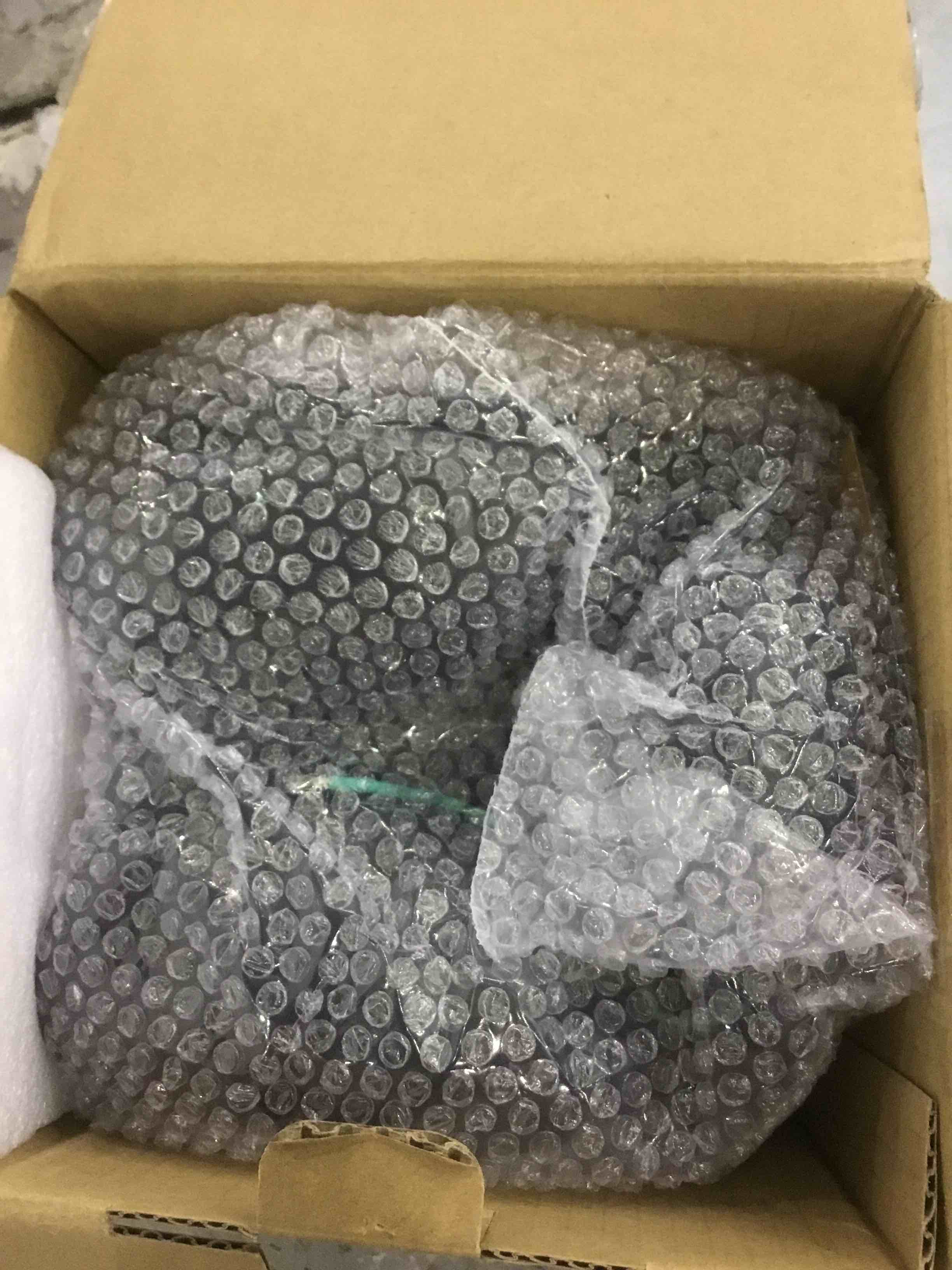 https://s3.amazonaws.com/lotting-images-prod/BargainHunt/EXS01173104_1707506854932.jpeg