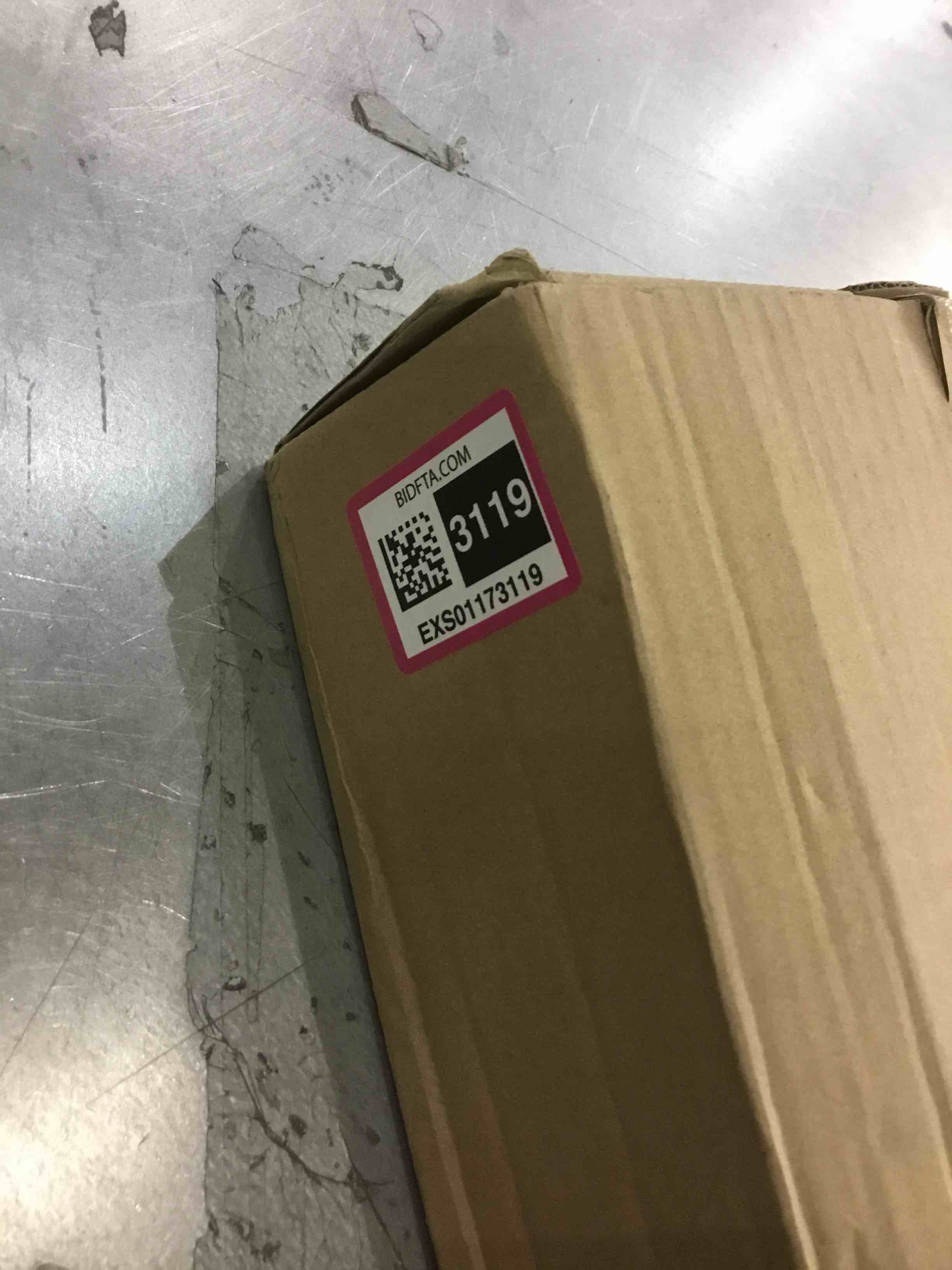 https://s3.amazonaws.com/lotting-images-prod/BargainHunt/EXS01173119_1707507921809.jpeg
