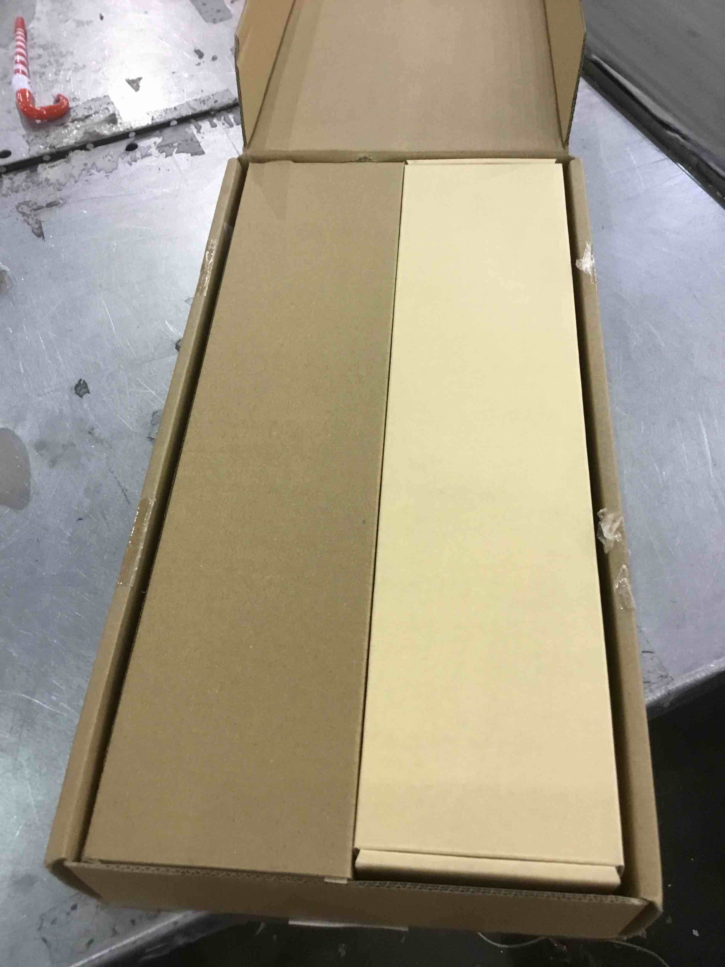 https://s3.amazonaws.com/lotting-images-prod/BargainHunt/EXS01173120_1707508005048.jpeg