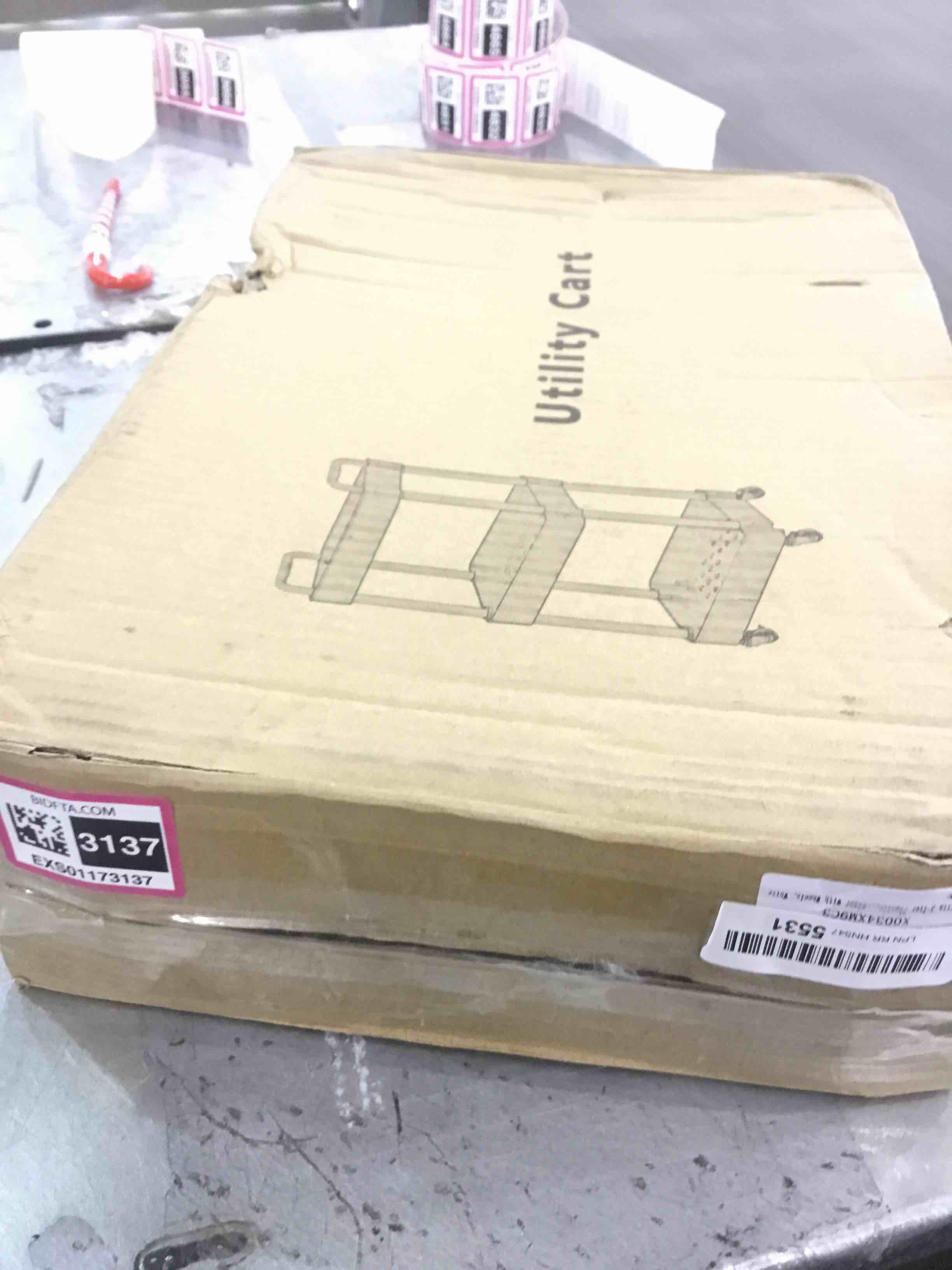 https://s3.amazonaws.com/lotting-images-prod/BargainHunt/EXS01173137_1707509372497.jpeg