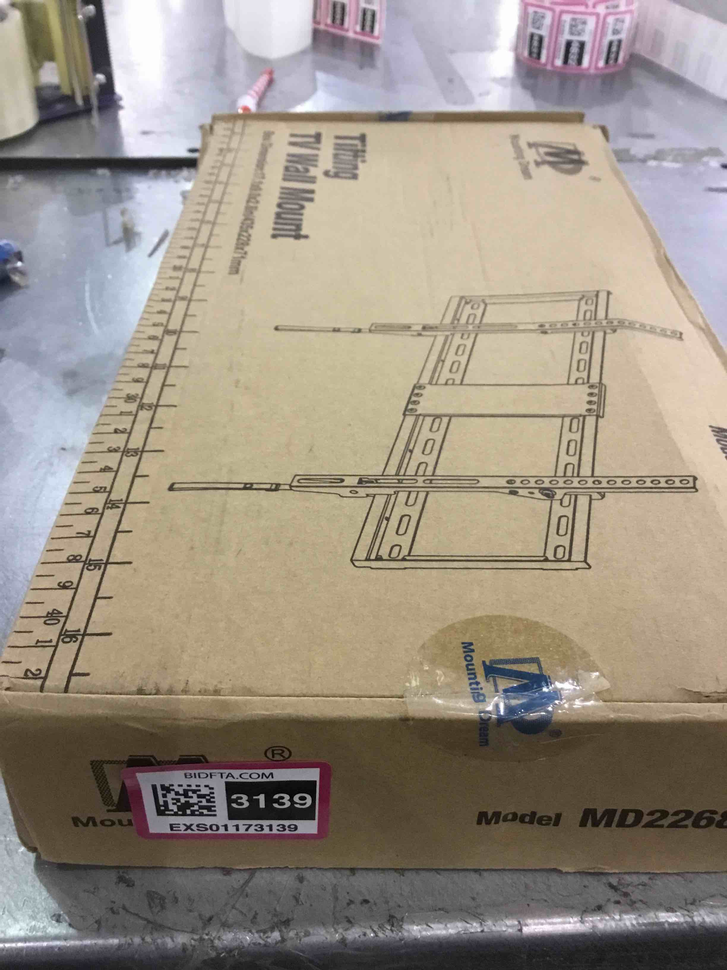https://s3.amazonaws.com/lotting-images-prod/BargainHunt/EXS01173139_1707509498791.jpeg