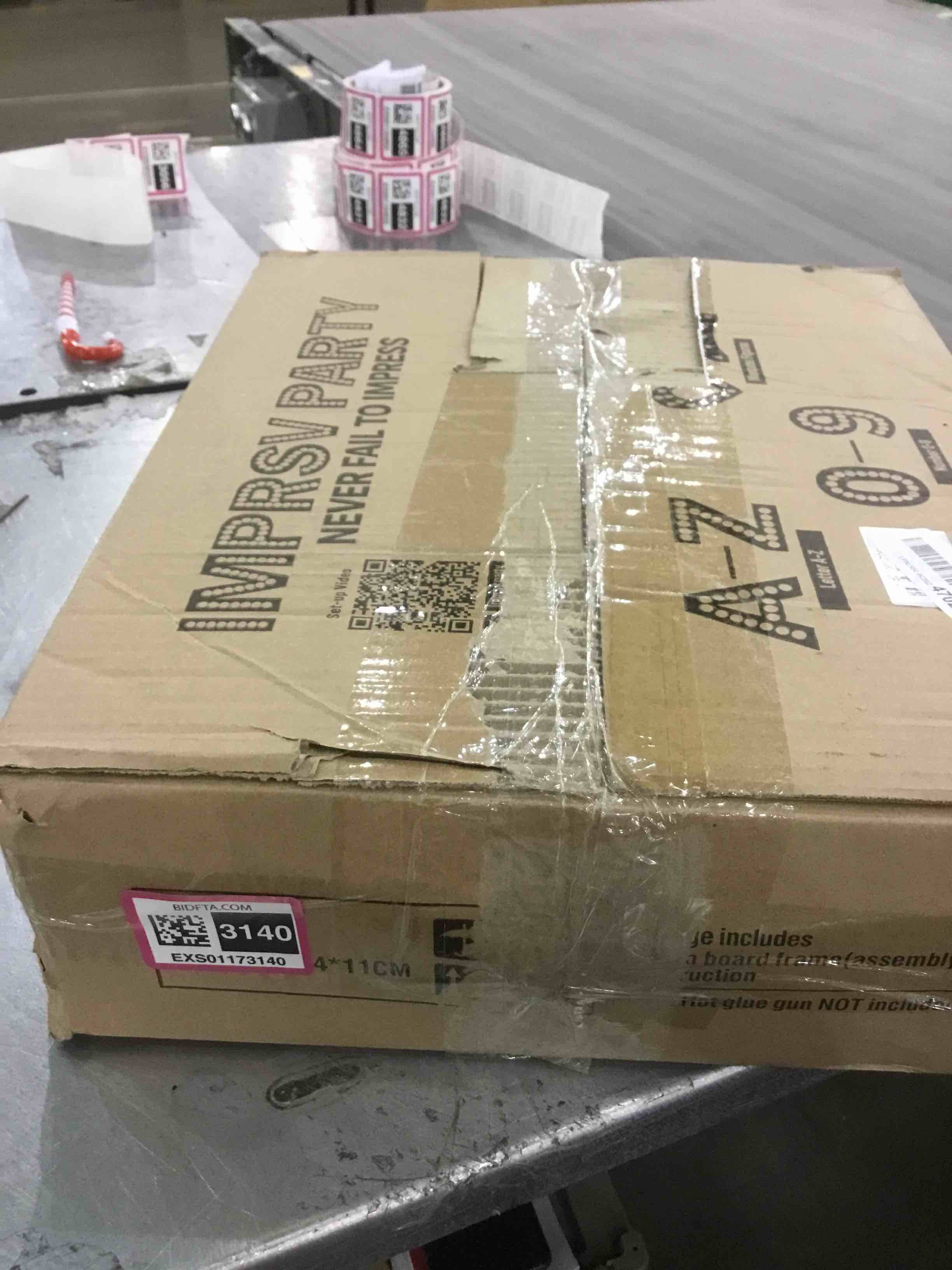 https://s3.amazonaws.com/lotting-images-prod/BargainHunt/EXS01173140_1707509548425.jpeg