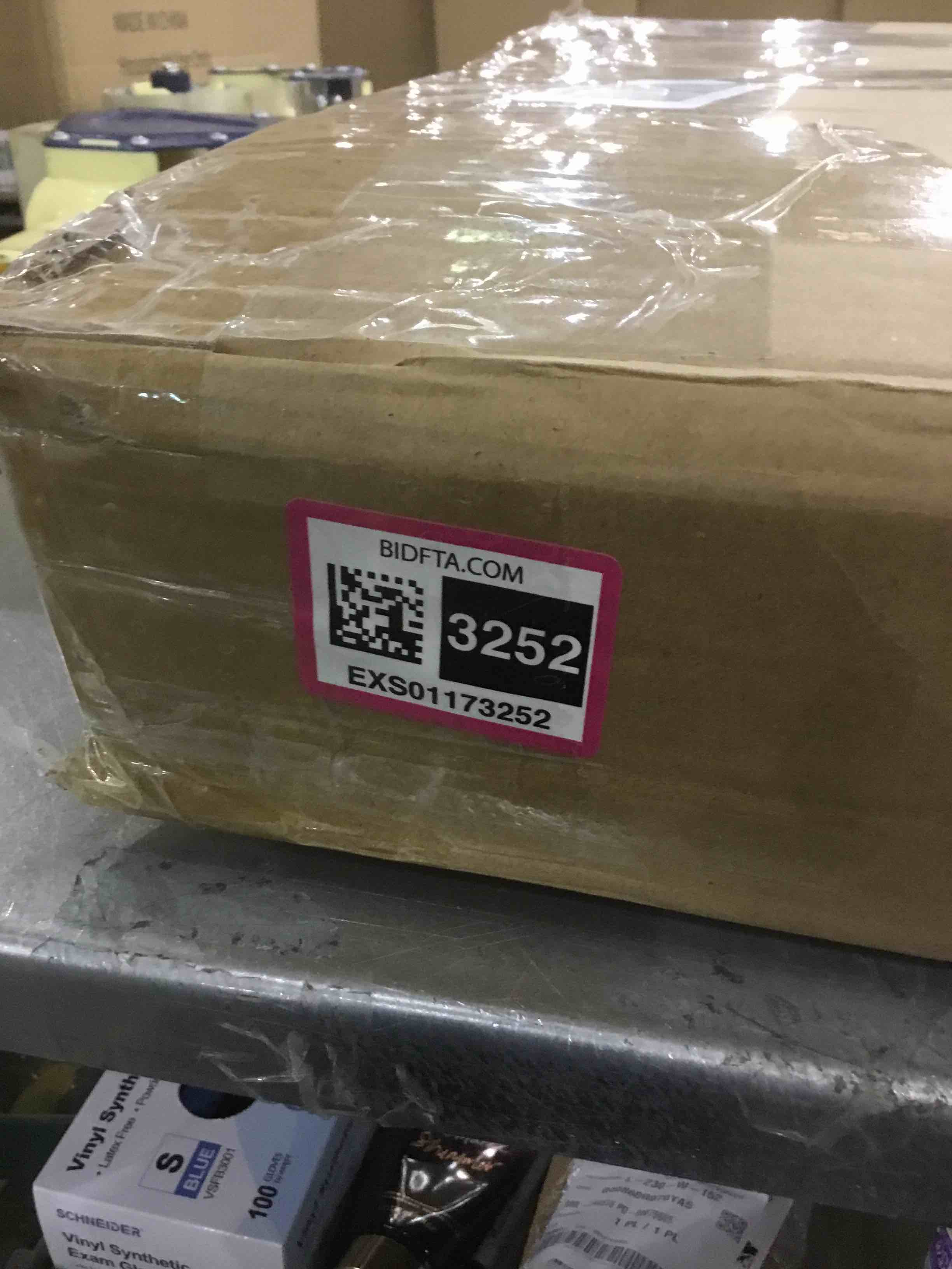https://s3.amazonaws.com/lotting-images-prod/BargainHunt/EXS01173252_1707751763006.jpeg
