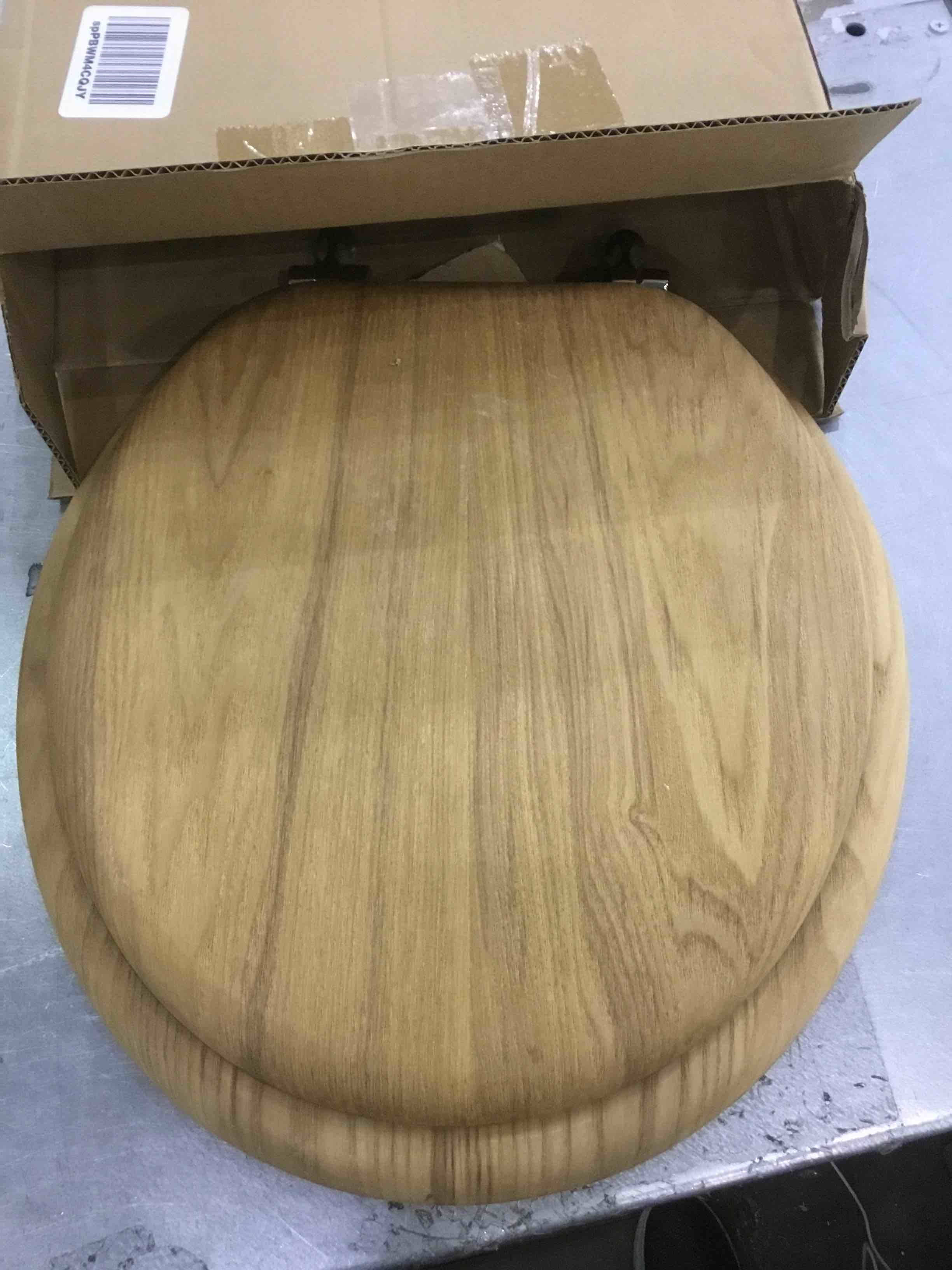 https://s3.amazonaws.com/lotting-images-prod/BargainHunt/EXS01173254_1707751869763.jpeg