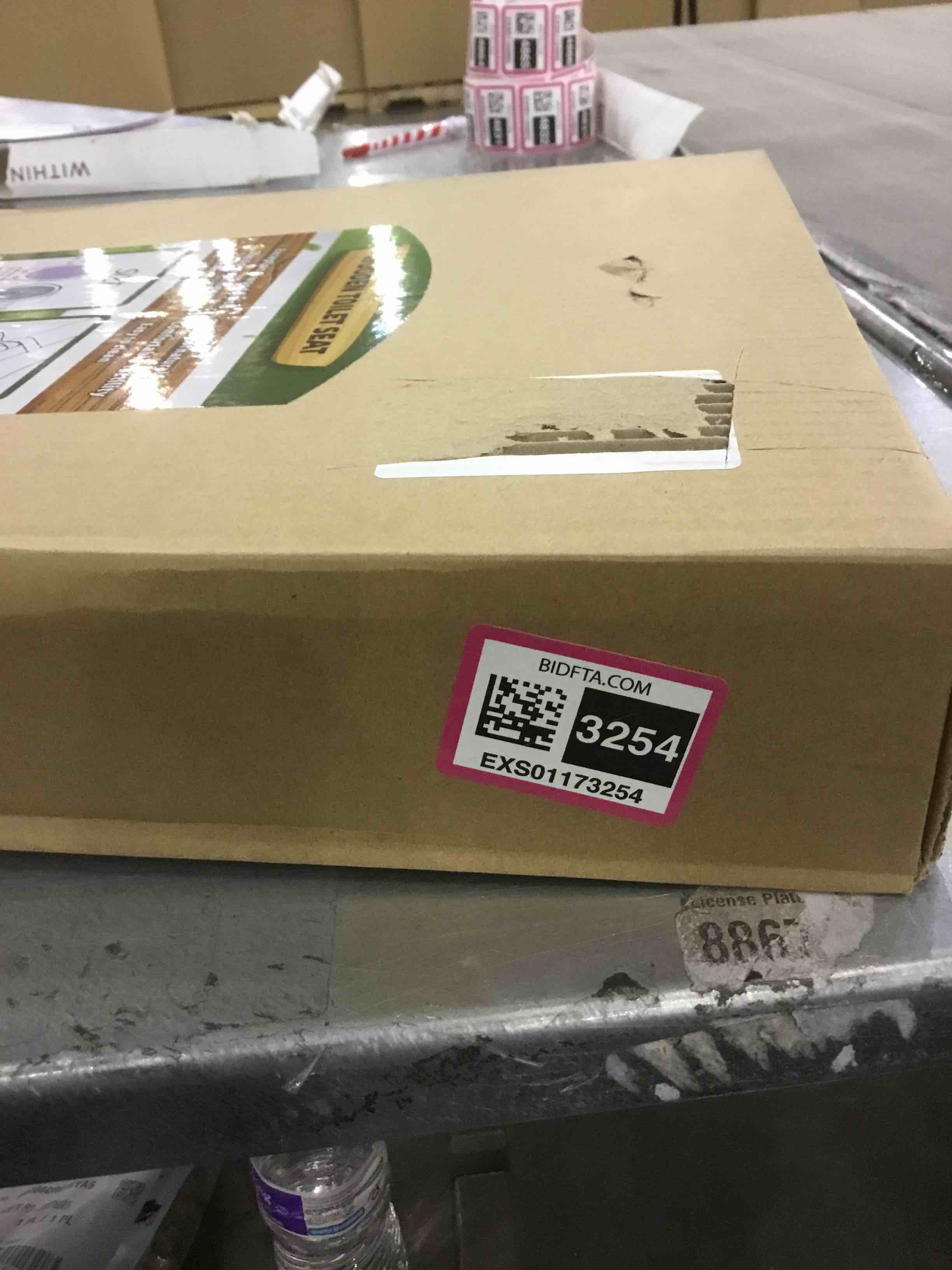 https://s3.amazonaws.com/lotting-images-prod/BargainHunt/EXS01173254_1707751890591.jpeg