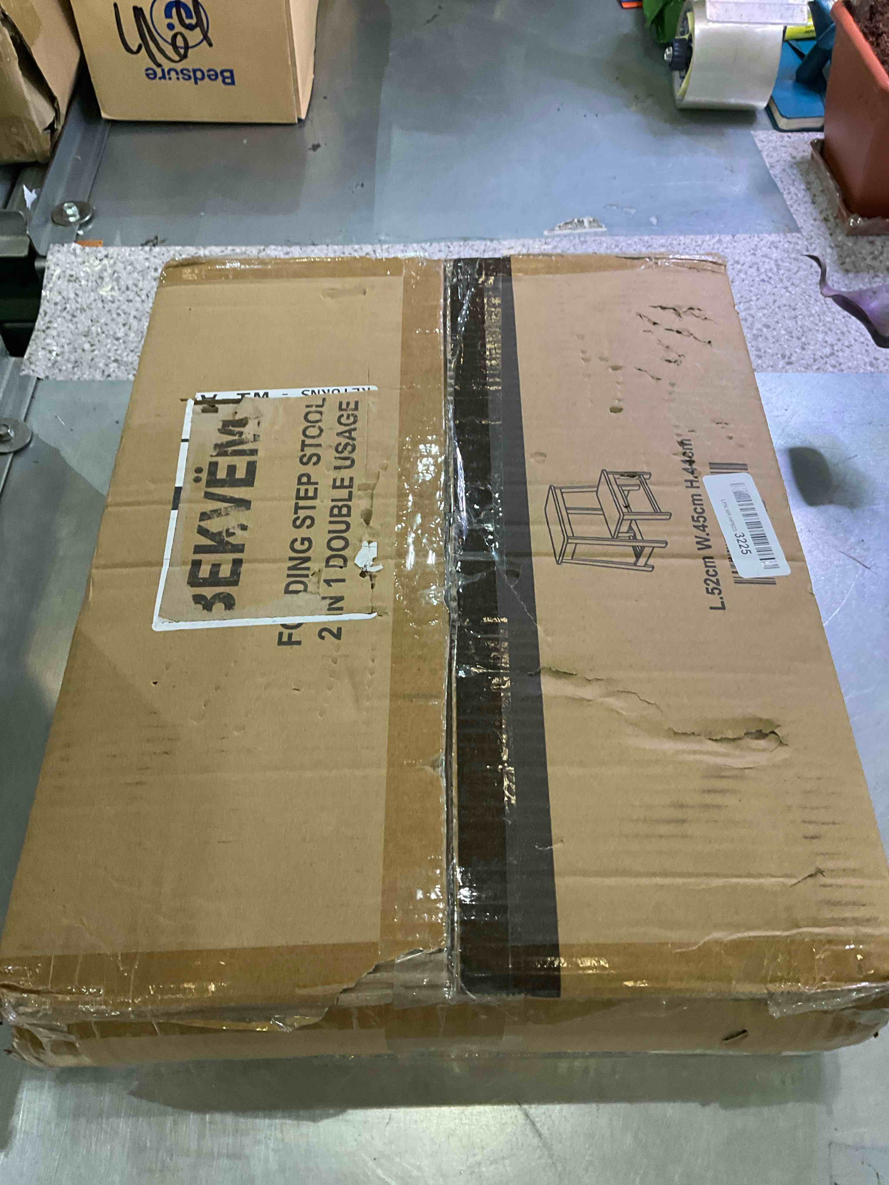 https://s3.amazonaws.com/lotting-images-prod/BargainHunt/EXS01173531_1708701522799.jpeg