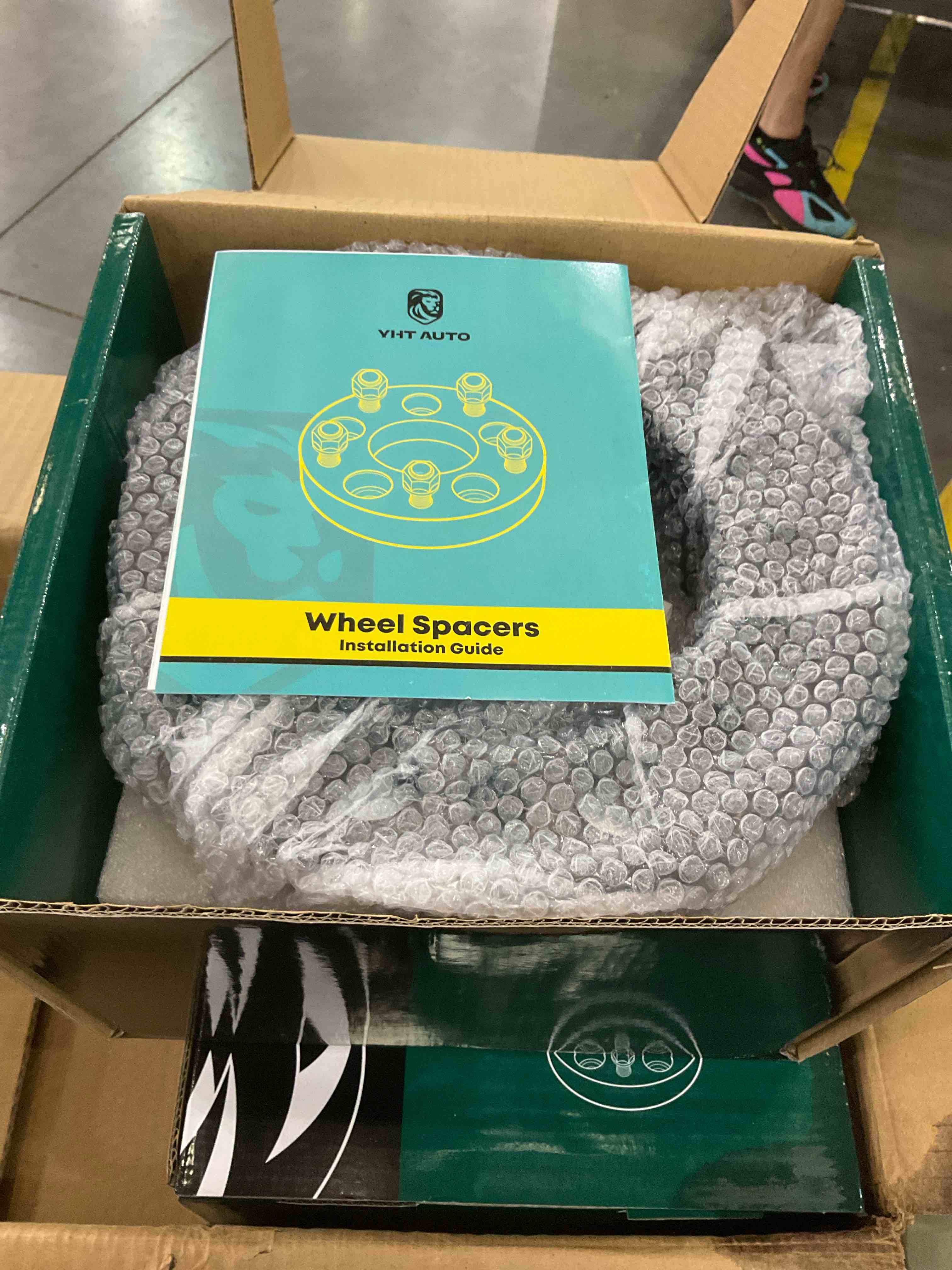 https://s3.amazonaws.com/lotting-images-prod/BargainHunt/EXS01174016_1715093716026.jpeg