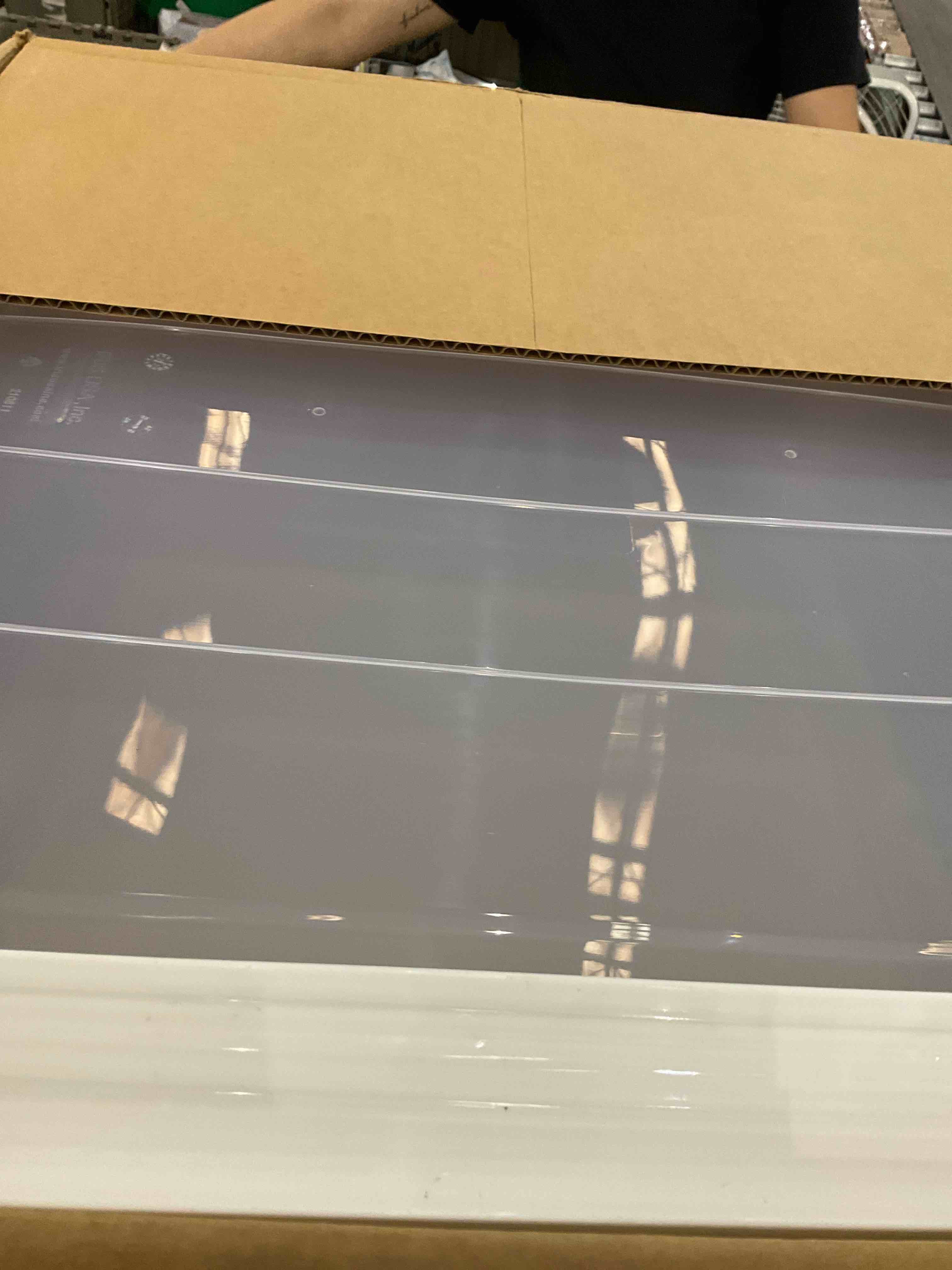 https://s3.amazonaws.com/lotting-images-prod/BargainHunt/EXS01174087_1715104328203.jpeg