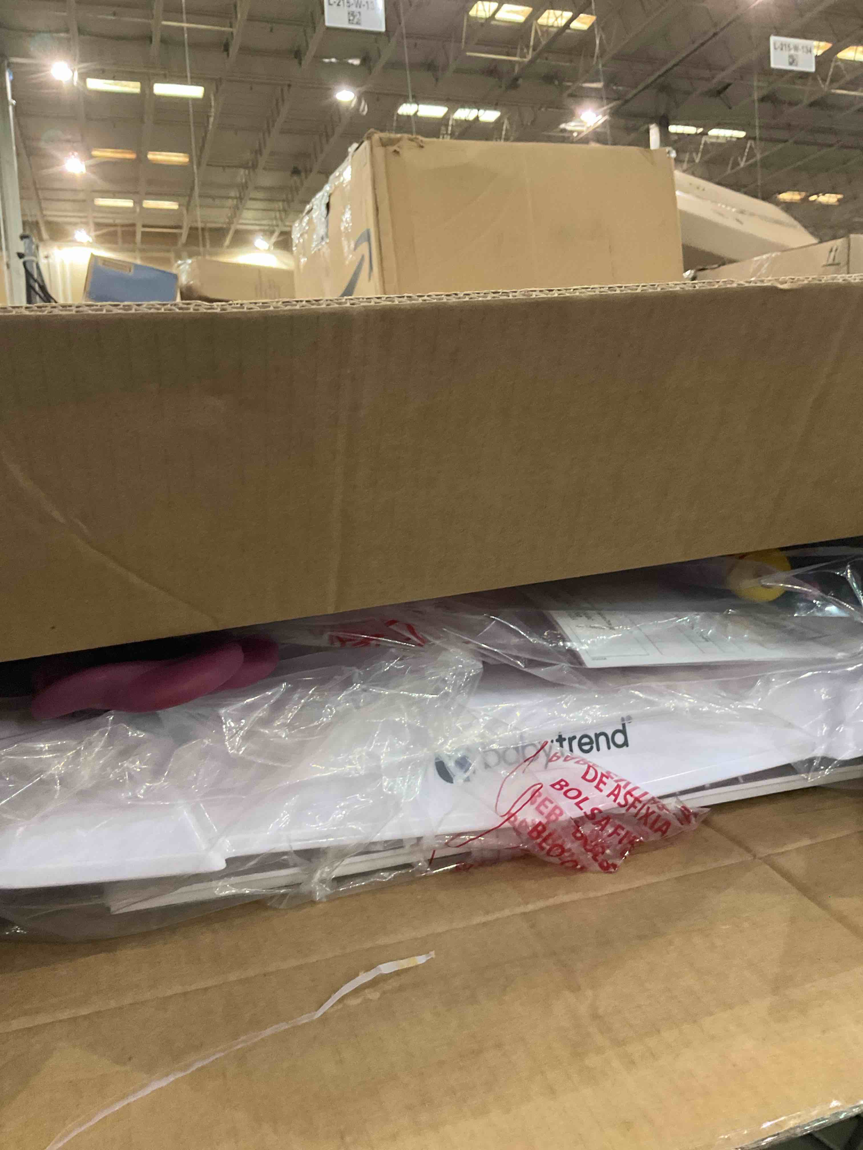 https://s3.amazonaws.com/lotting-images-prod/BargainHunt/EXS01174113_1715109013898.jpeg