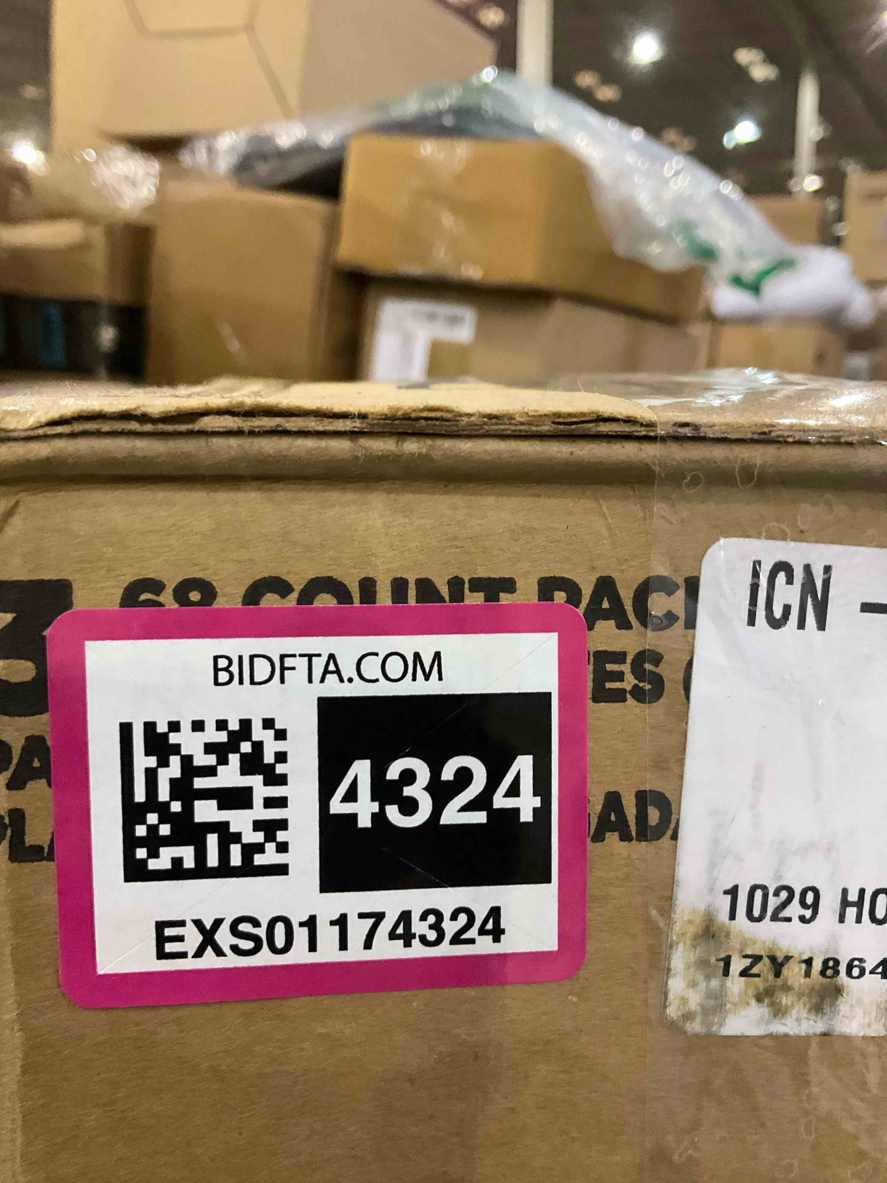 https://s3.amazonaws.com/lotting-images-prod/BargainHunt/EXS01174324_1715253770517.jpeg