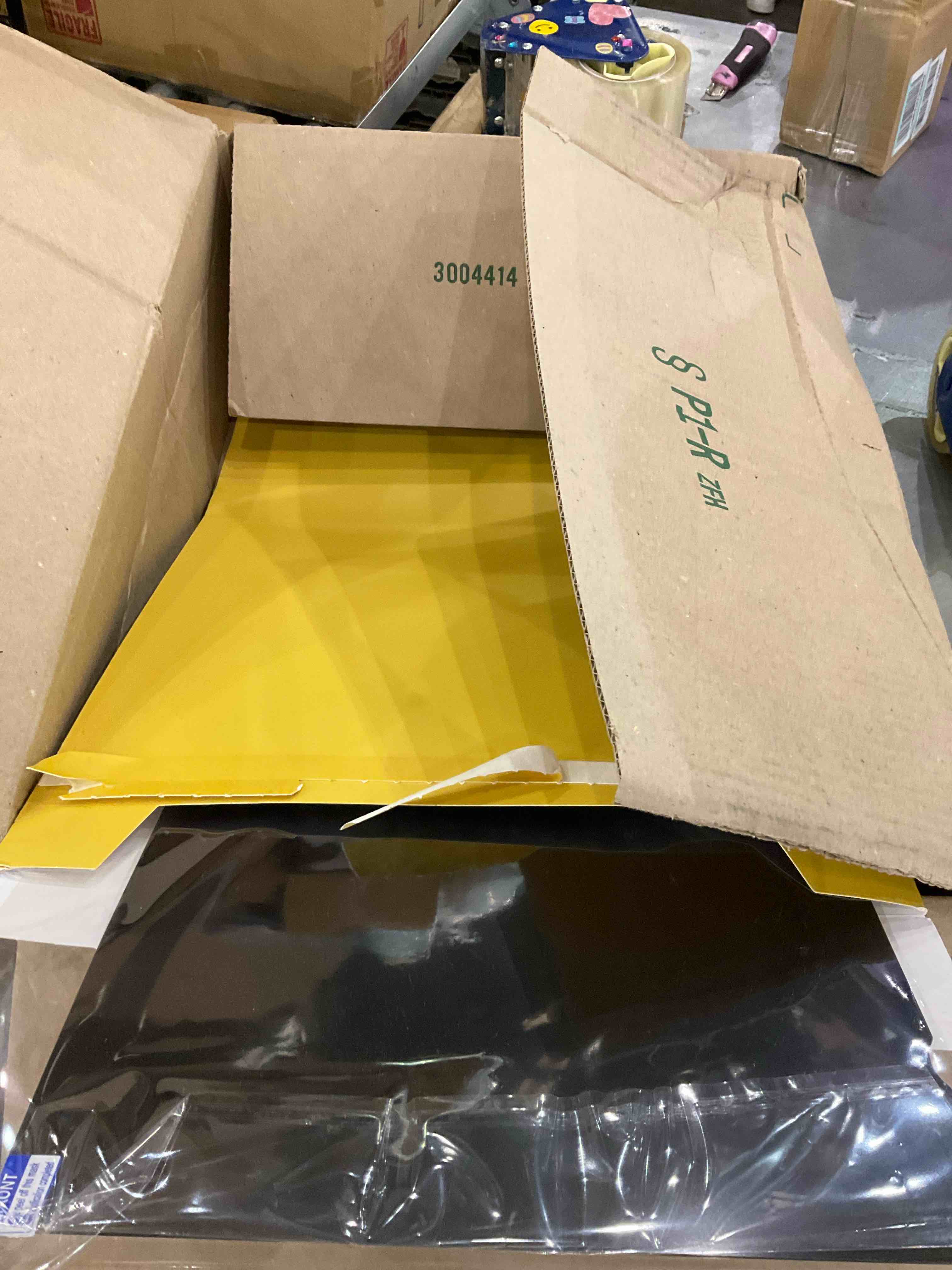 https://s3.amazonaws.com/lotting-images-prod/BargainHunt/EXS01174325_1715253876030.jpeg