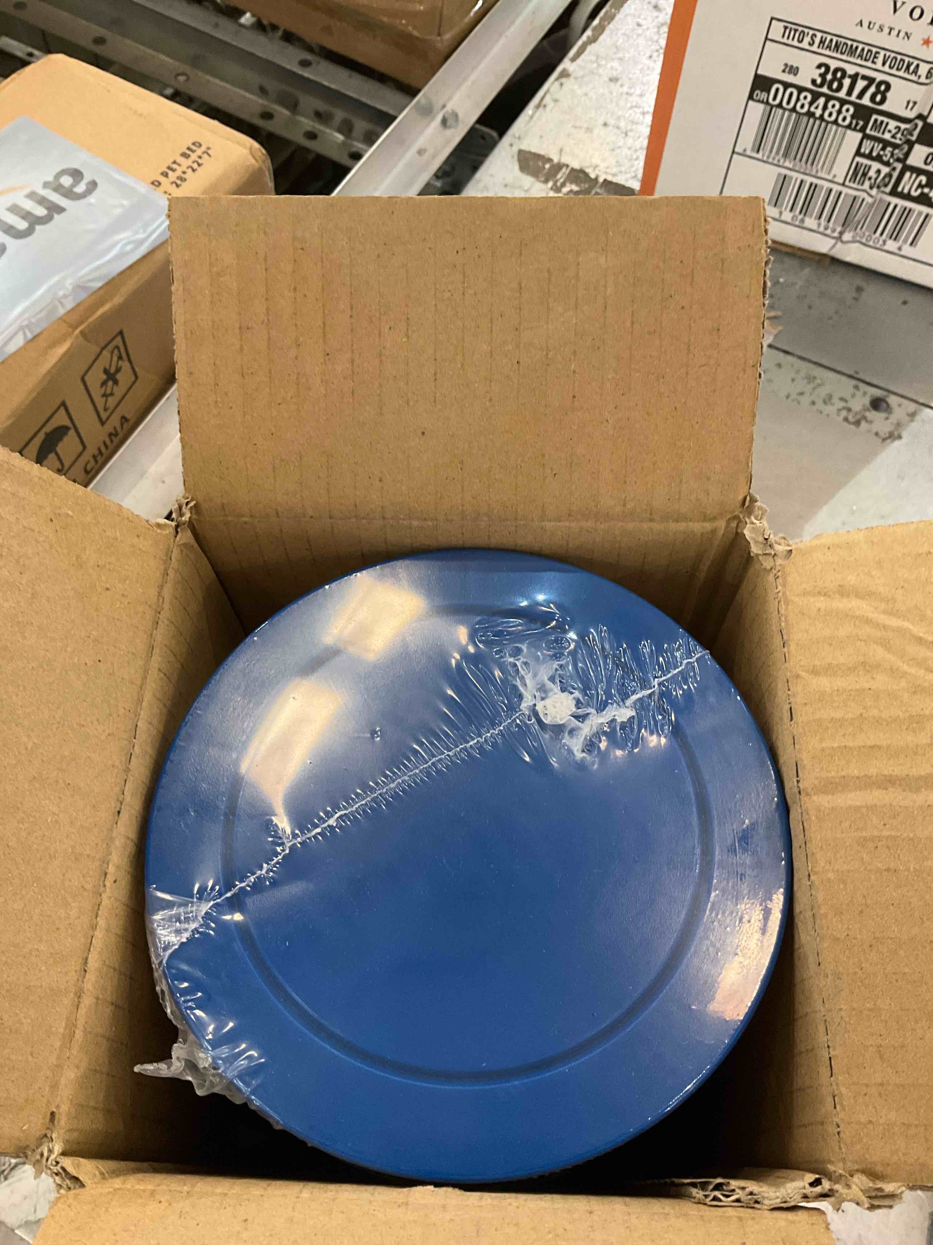 https://s3.amazonaws.com/lotting-images-prod/BargainHunt/EXS01174418_1715269244093.jpeg