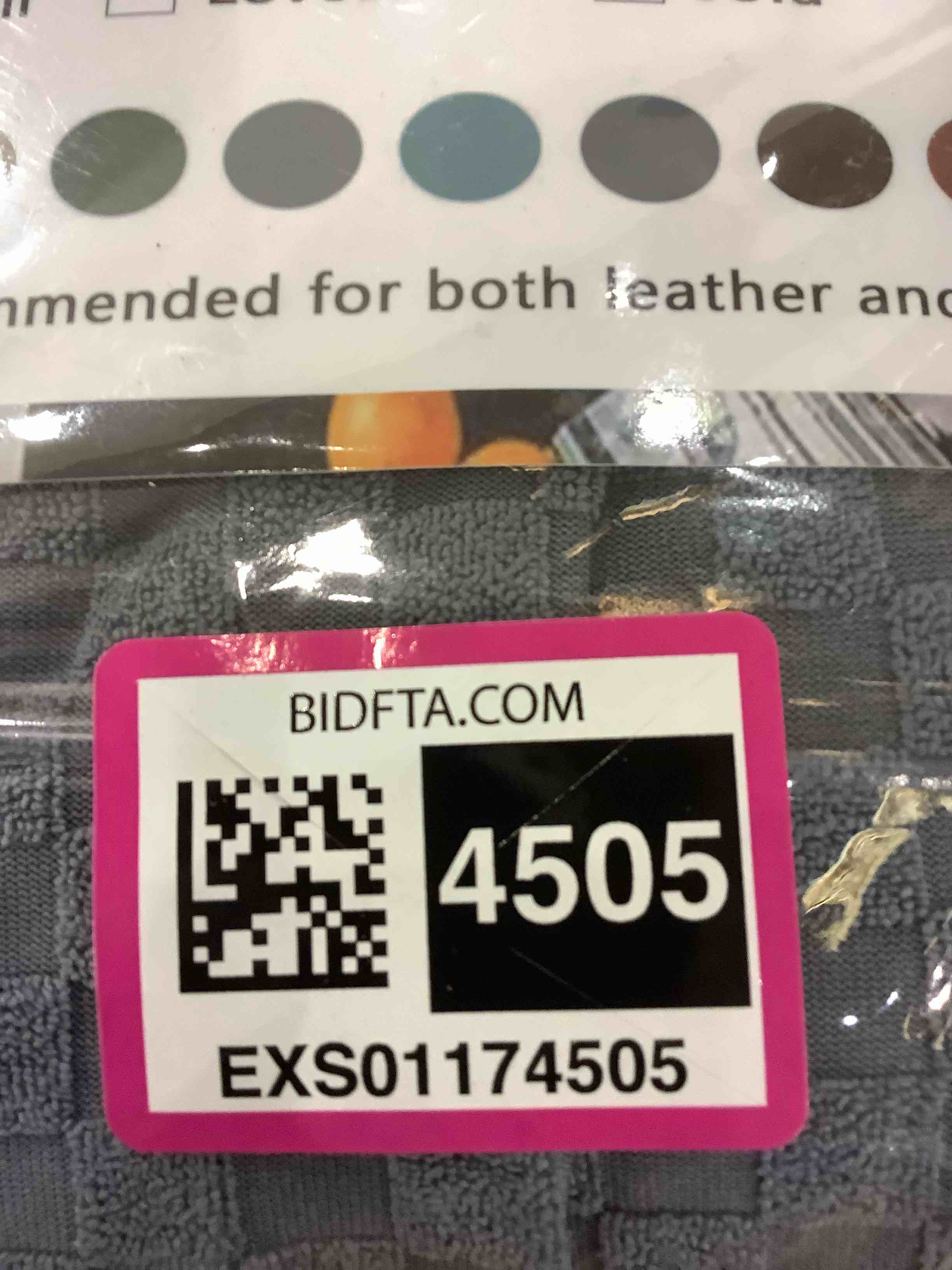 https://s3.amazonaws.com/lotting-images-prod/BargainHunt/EXS01174505_1707918253077.jpeg