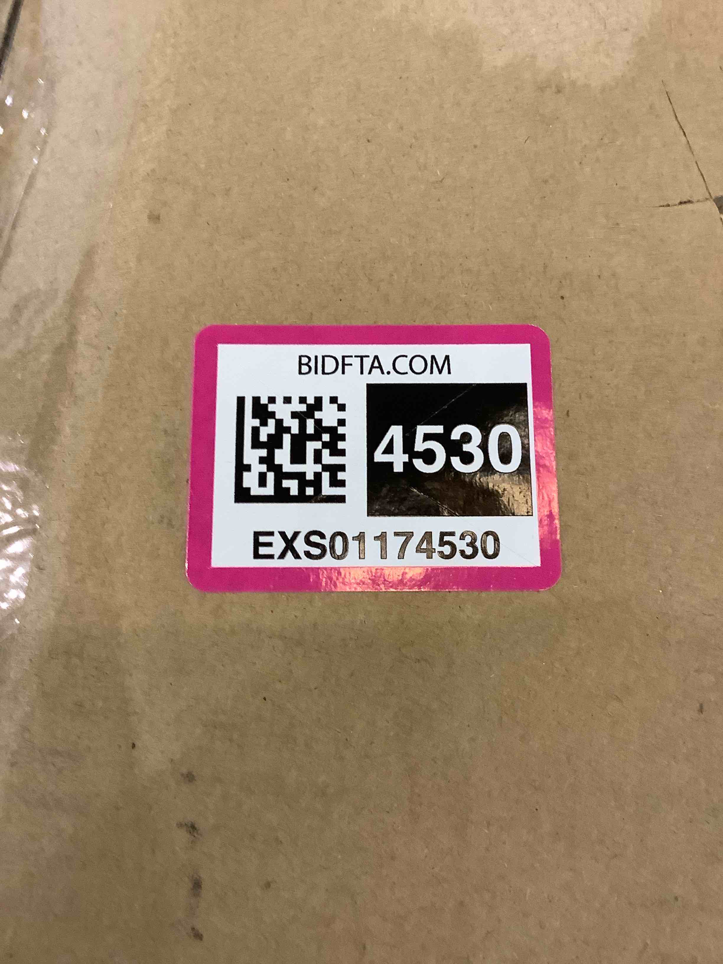 https://s3.amazonaws.com/lotting-images-prod/BargainHunt/EXS01174530_1707923586340.jpeg