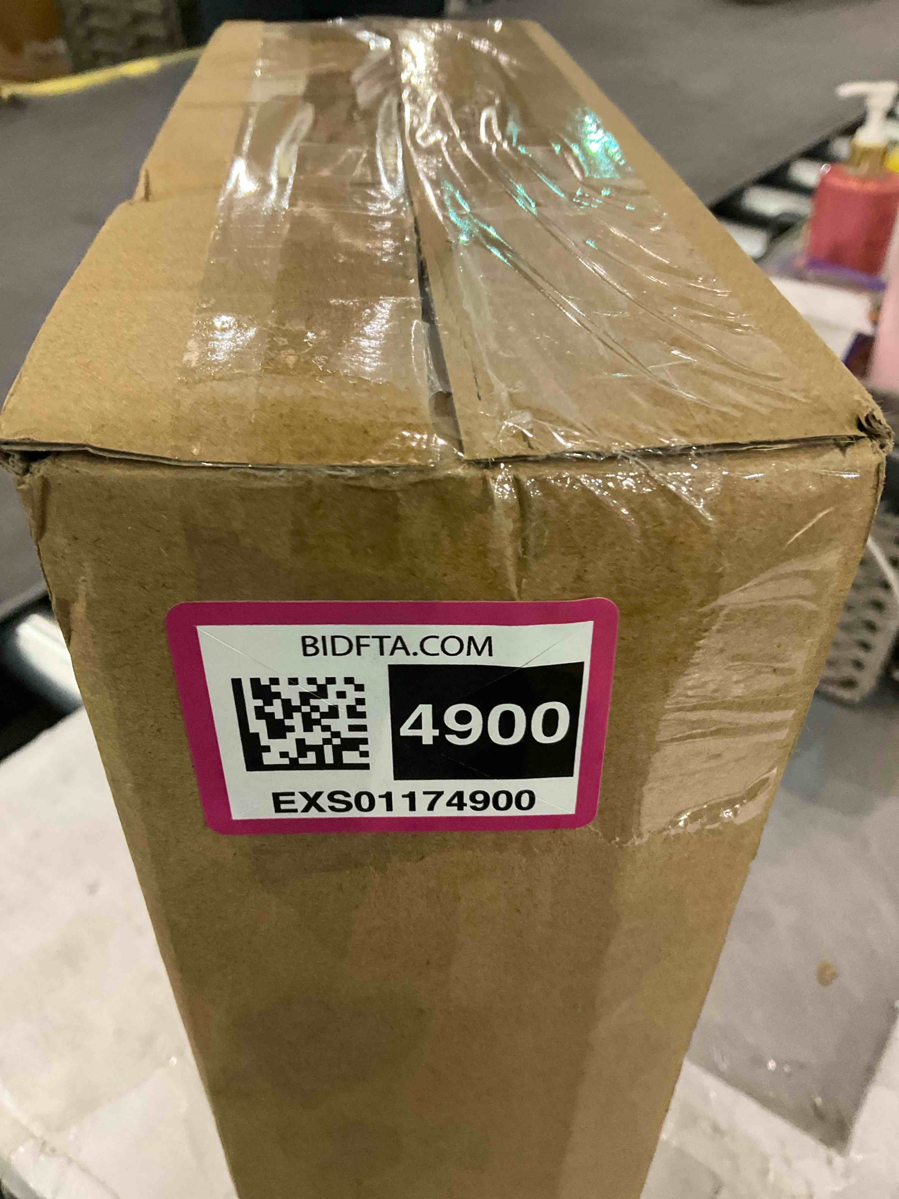 https://s3.amazonaws.com/lotting-images-prod/BargainHunt/EXS01174900_1709558544833.jpeg