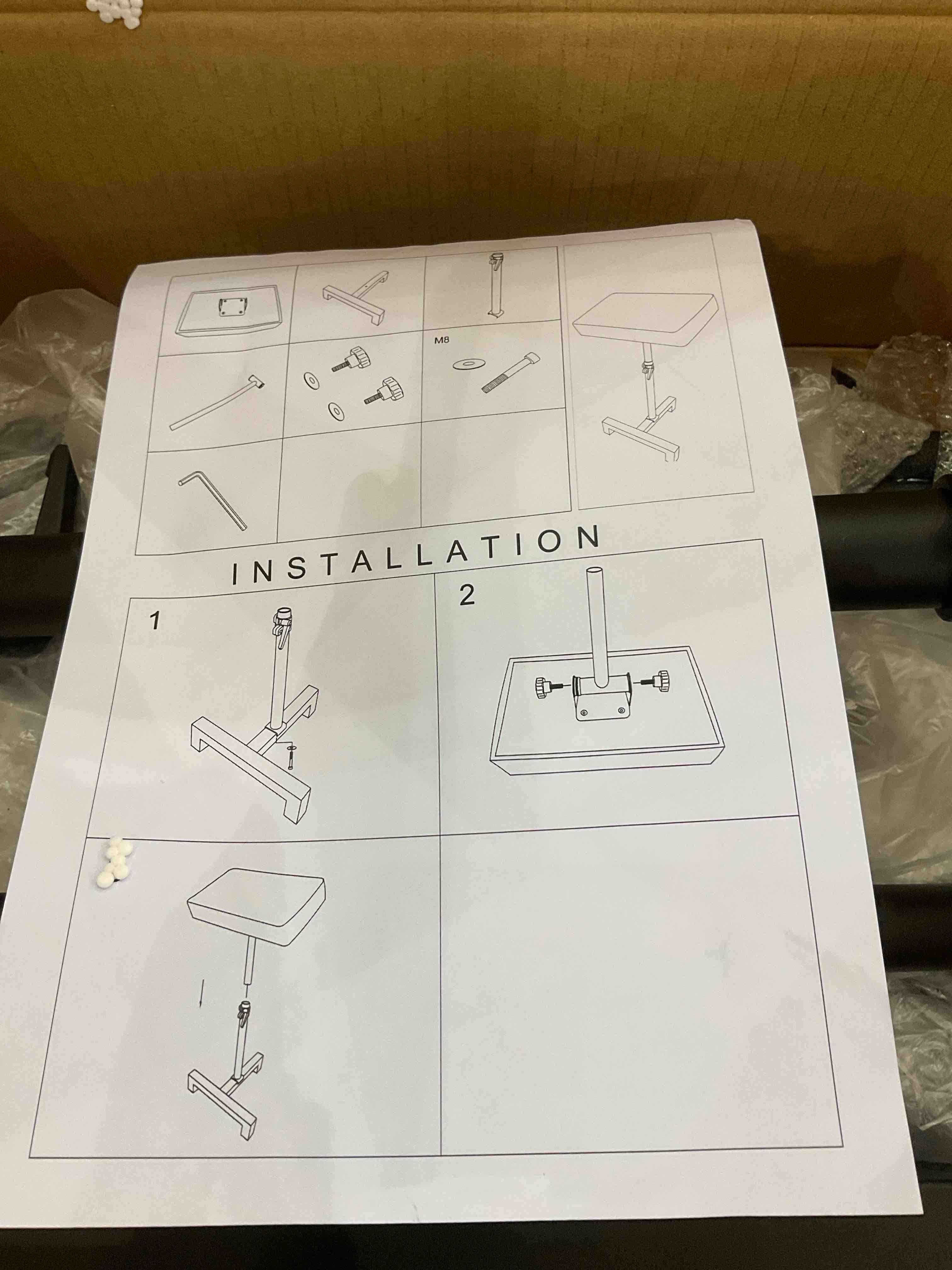 https://s3.amazonaws.com/lotting-images-prod/BargainHunt/EXS01175044_1709833337153.jpeg