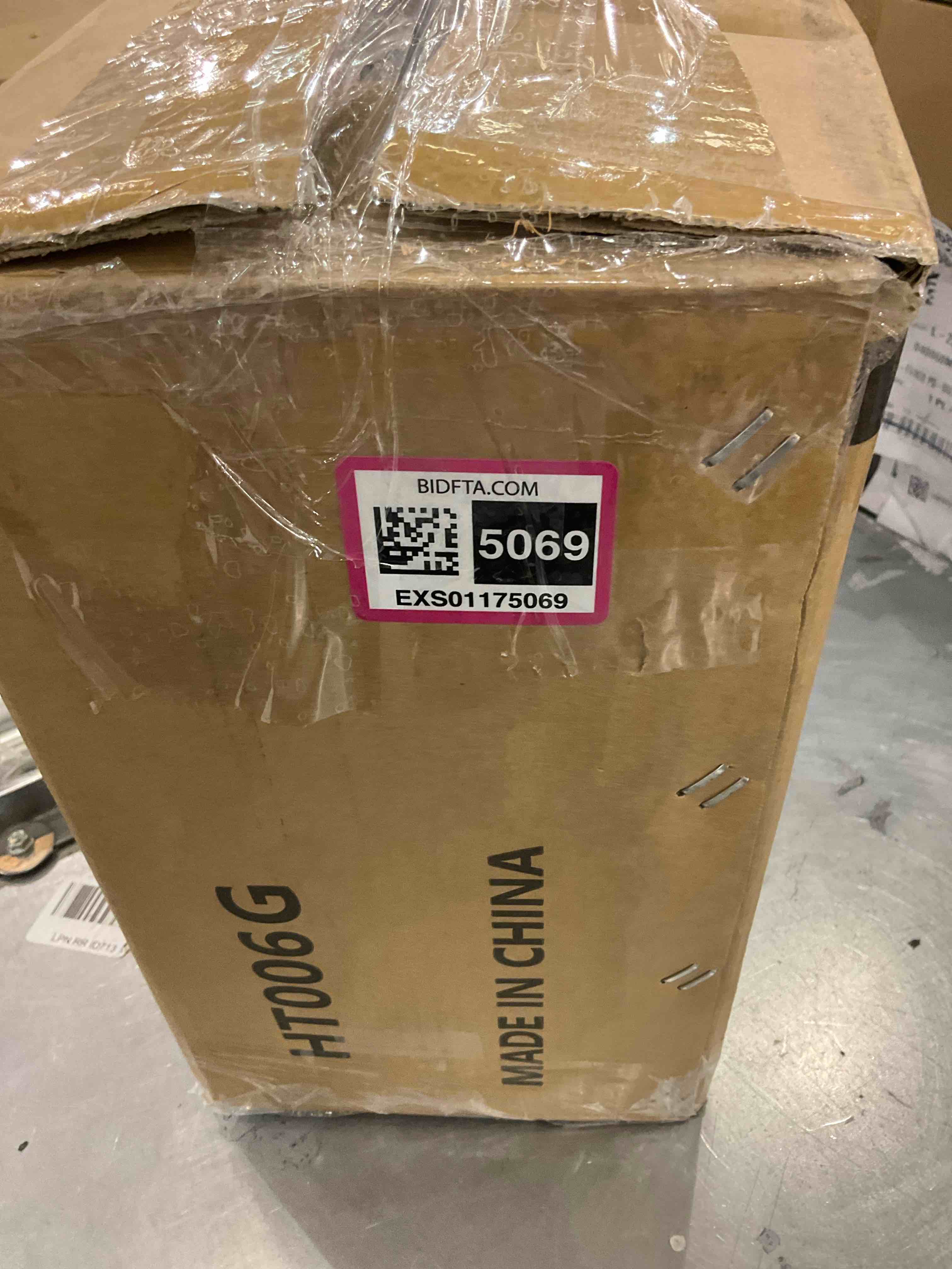 https://s3.amazonaws.com/lotting-images-prod/BargainHunt/EXS01175069_1709839871643.jpeg
