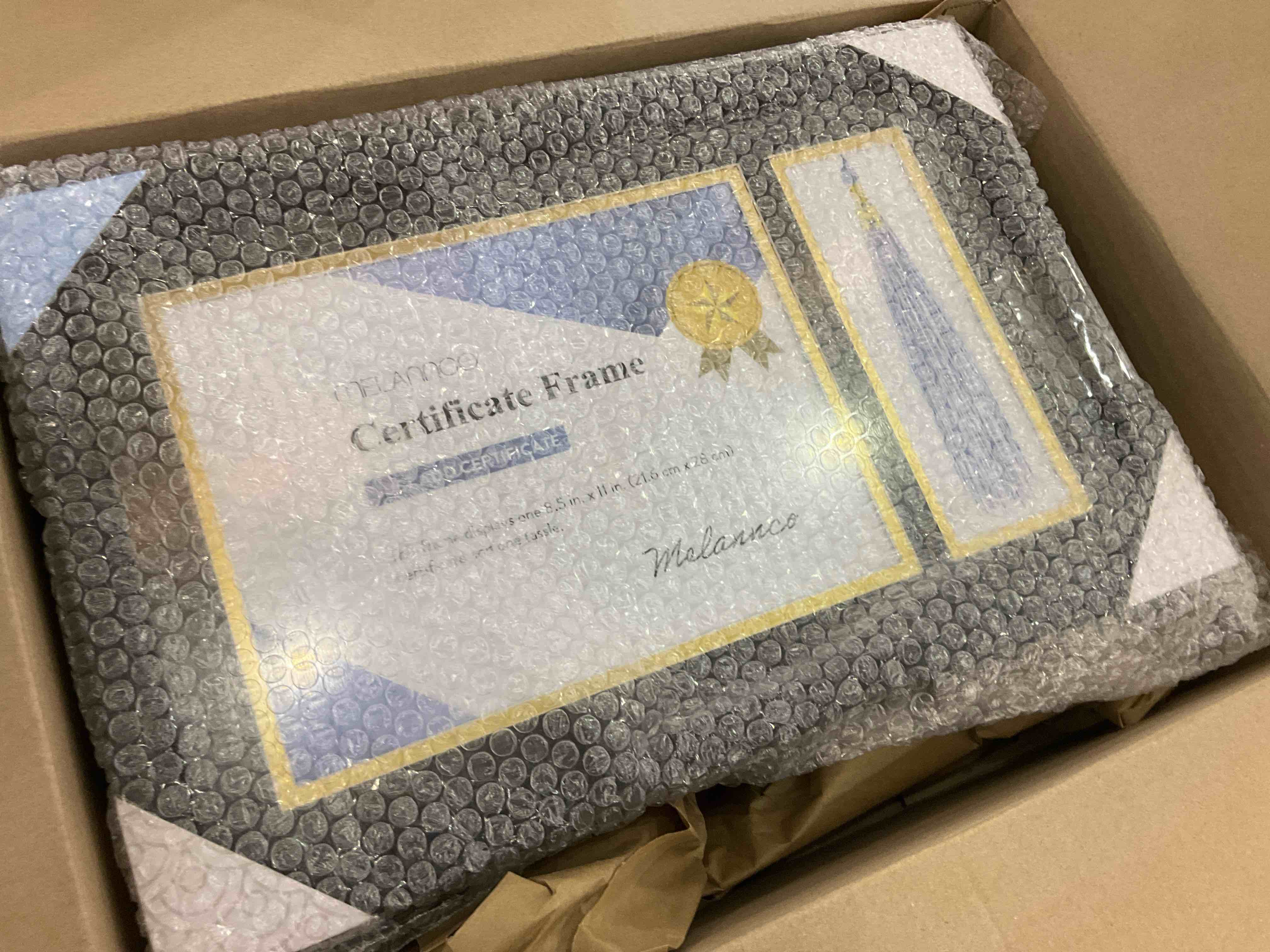 https://s3.amazonaws.com/lotting-images-prod/BargainHunt/EXS01175071_1709840359468.jpeg
