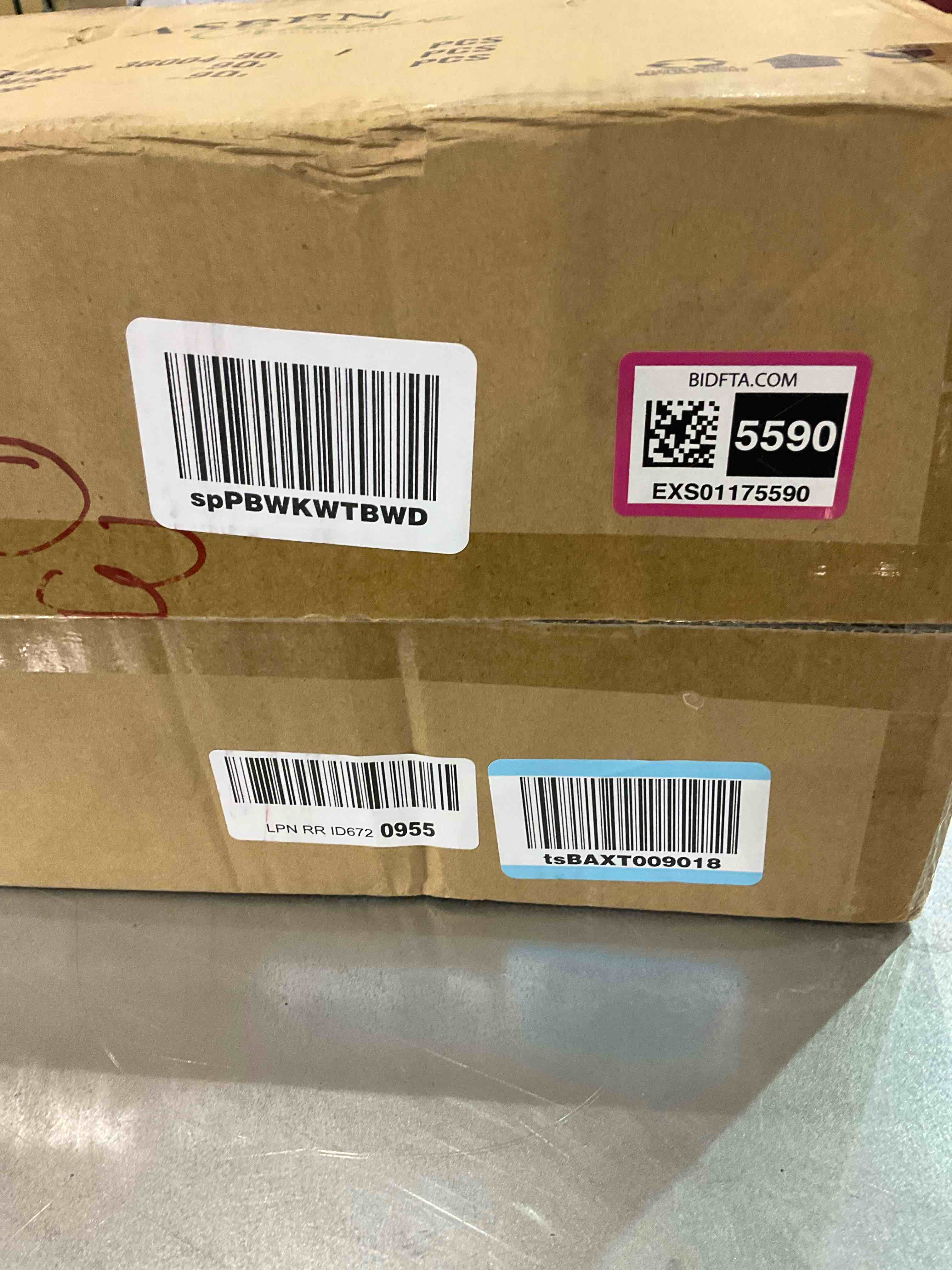 https://s3.amazonaws.com/lotting-images-prod/BargainHunt/EXS01175590_1709209314320.jpeg
