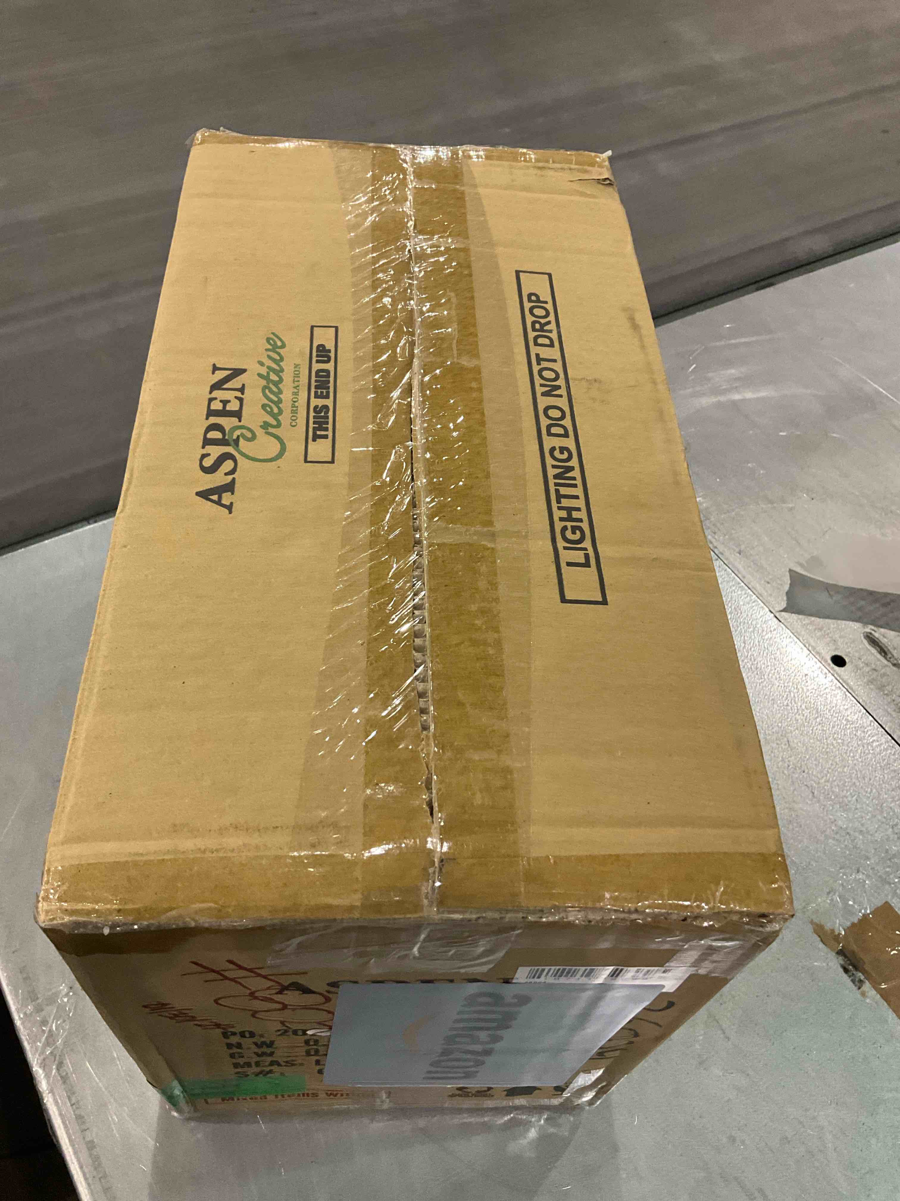 https://s3.amazonaws.com/lotting-images-prod/BargainHunt/EXS01175590_1709209371440.jpeg