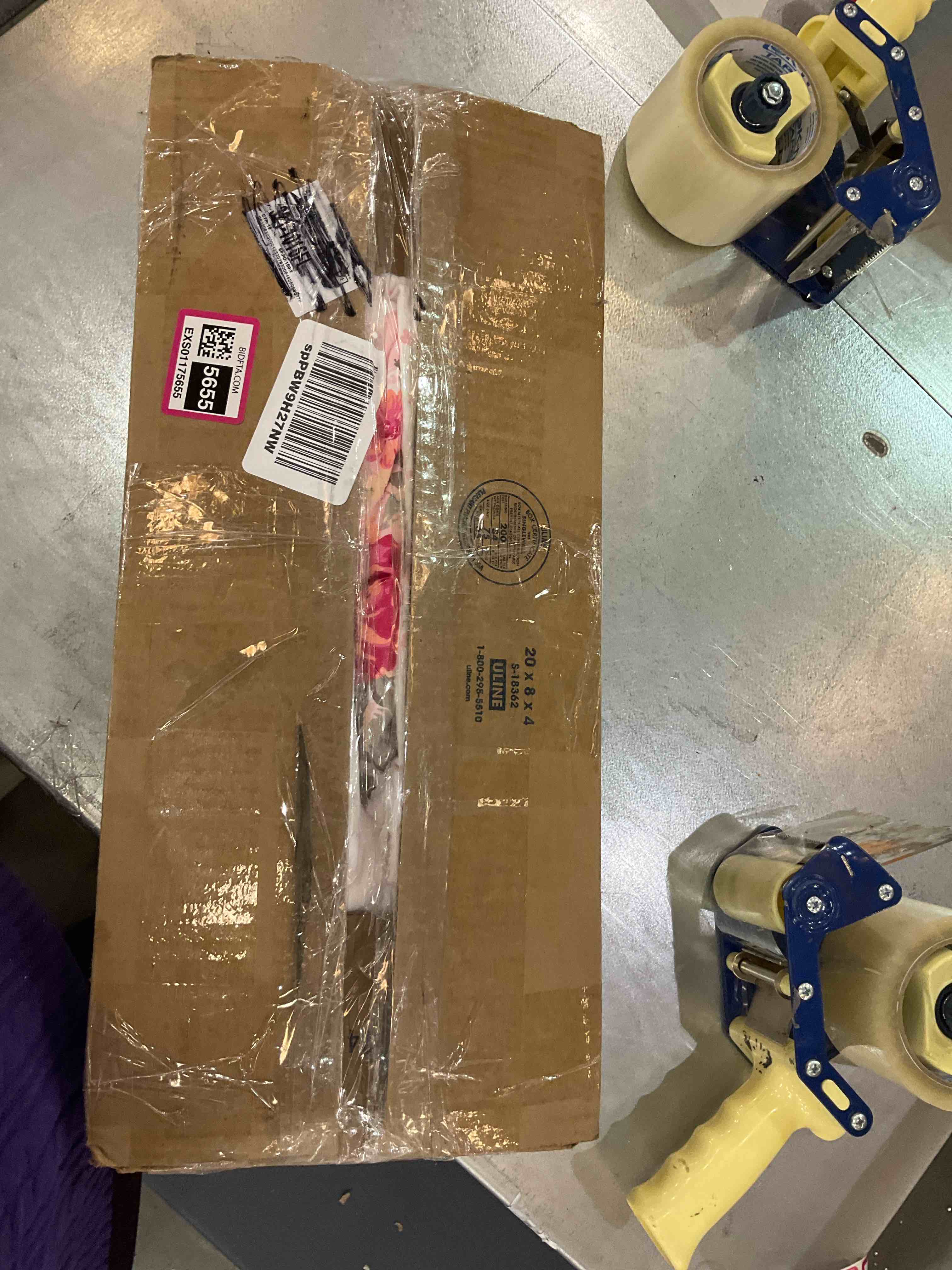https://s3.amazonaws.com/lotting-images-prod/BargainHunt/EXS01175655_1709229868106.jpeg