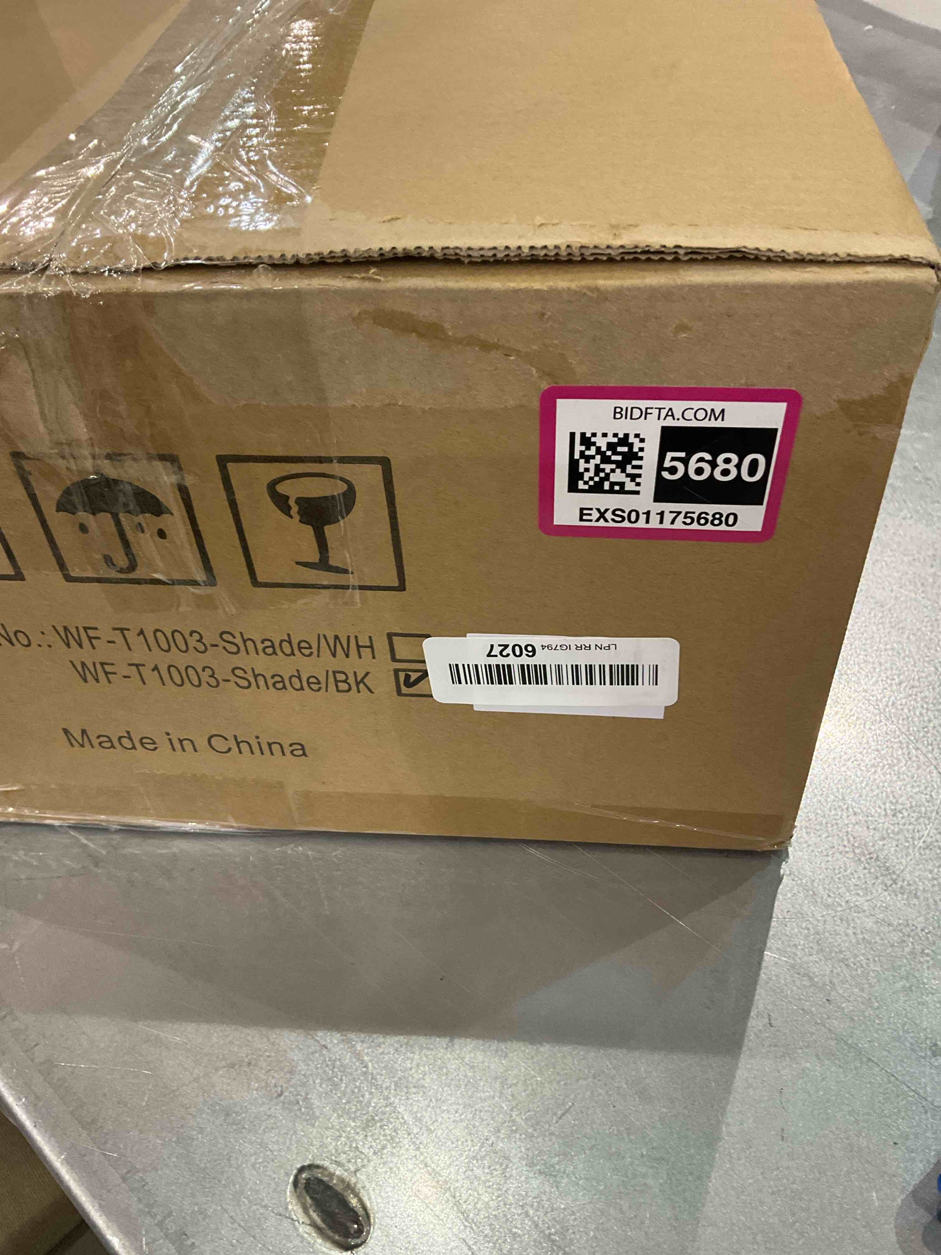 https://s3.amazonaws.com/lotting-images-prod/BargainHunt/EXS01175680_1709295610574.jpeg