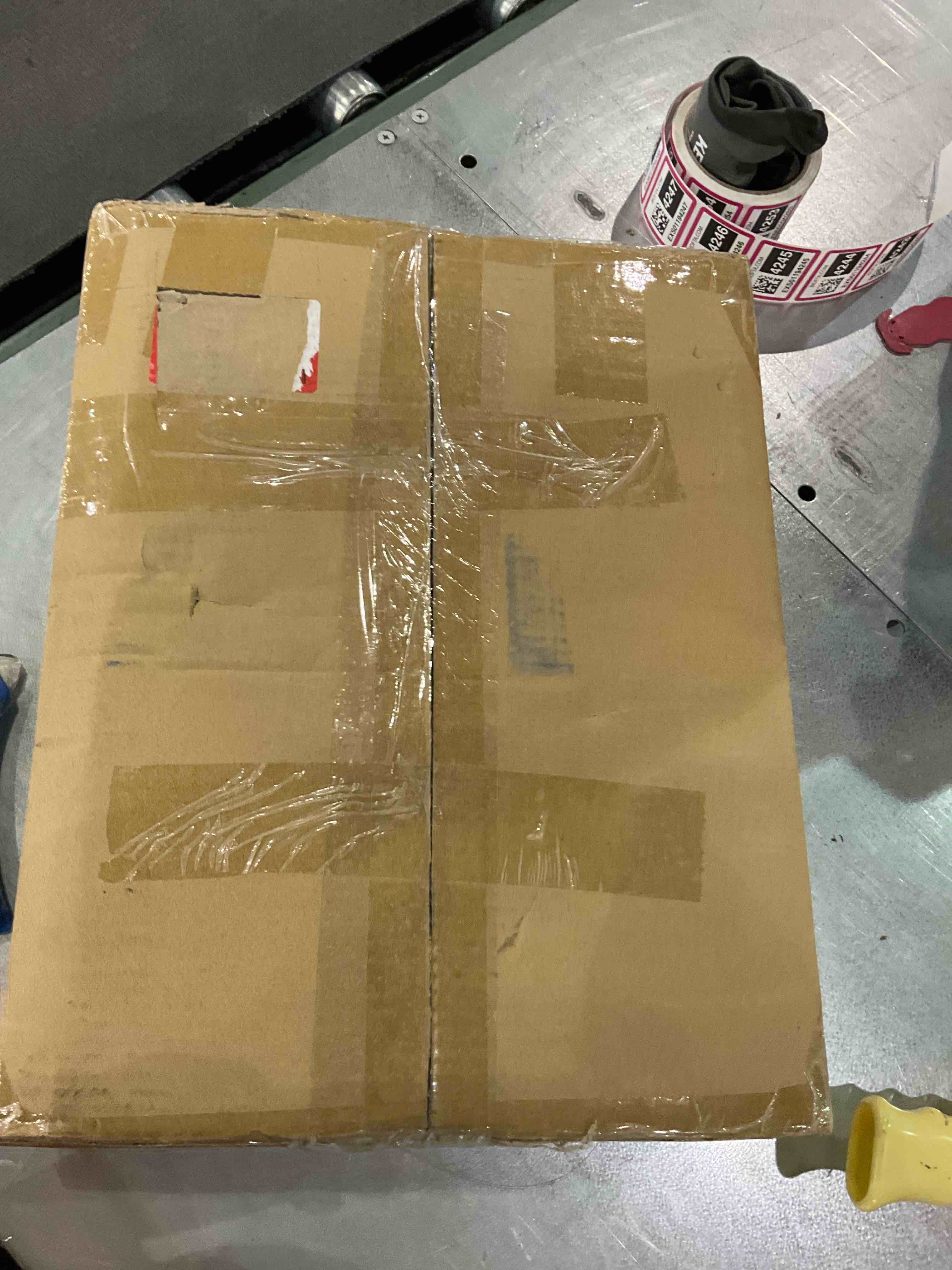 https://s3.amazonaws.com/lotting-images-prod/BargainHunt/EXS01175701_1709298999933.jpeg