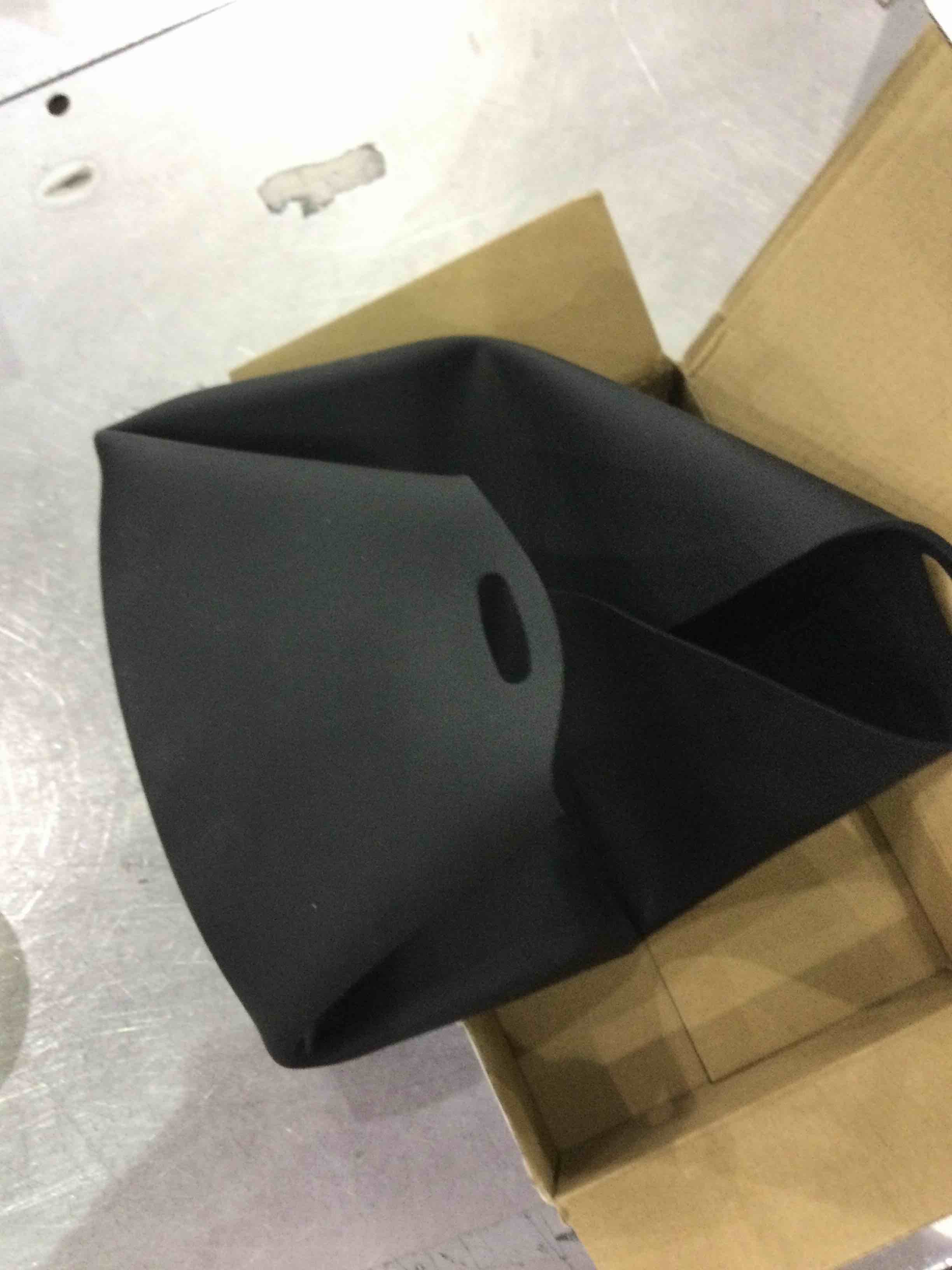 https://s3.amazonaws.com/lotting-images-prod/BargainHunt/EXS01176002_1708952742582.jpeg