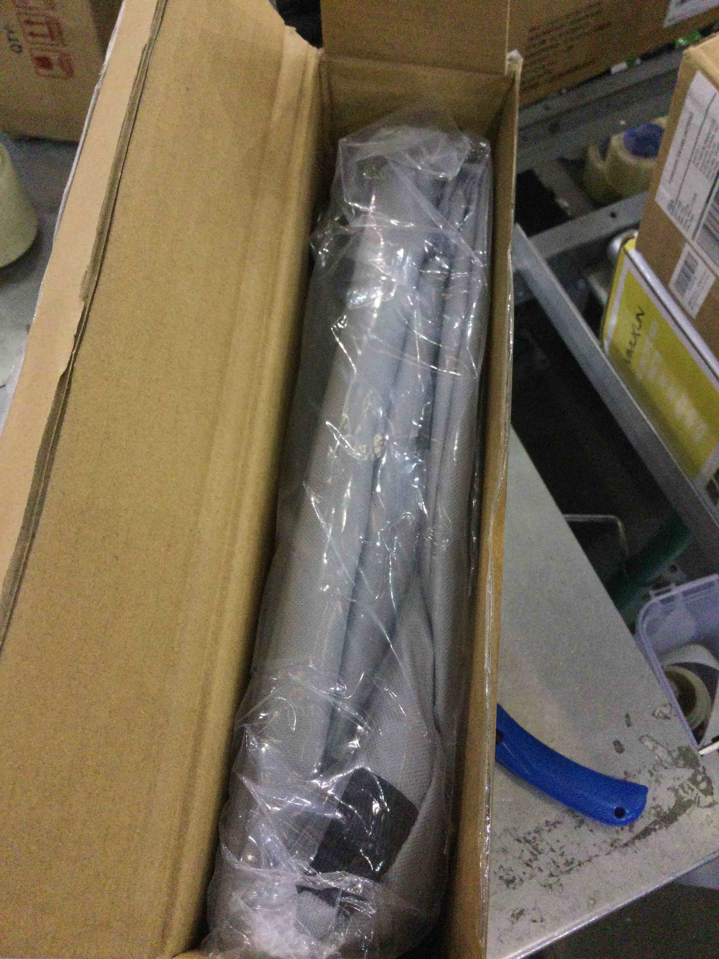 https://s3.amazonaws.com/lotting-images-prod/BargainHunt/EXS01176021_1708955173815.jpeg