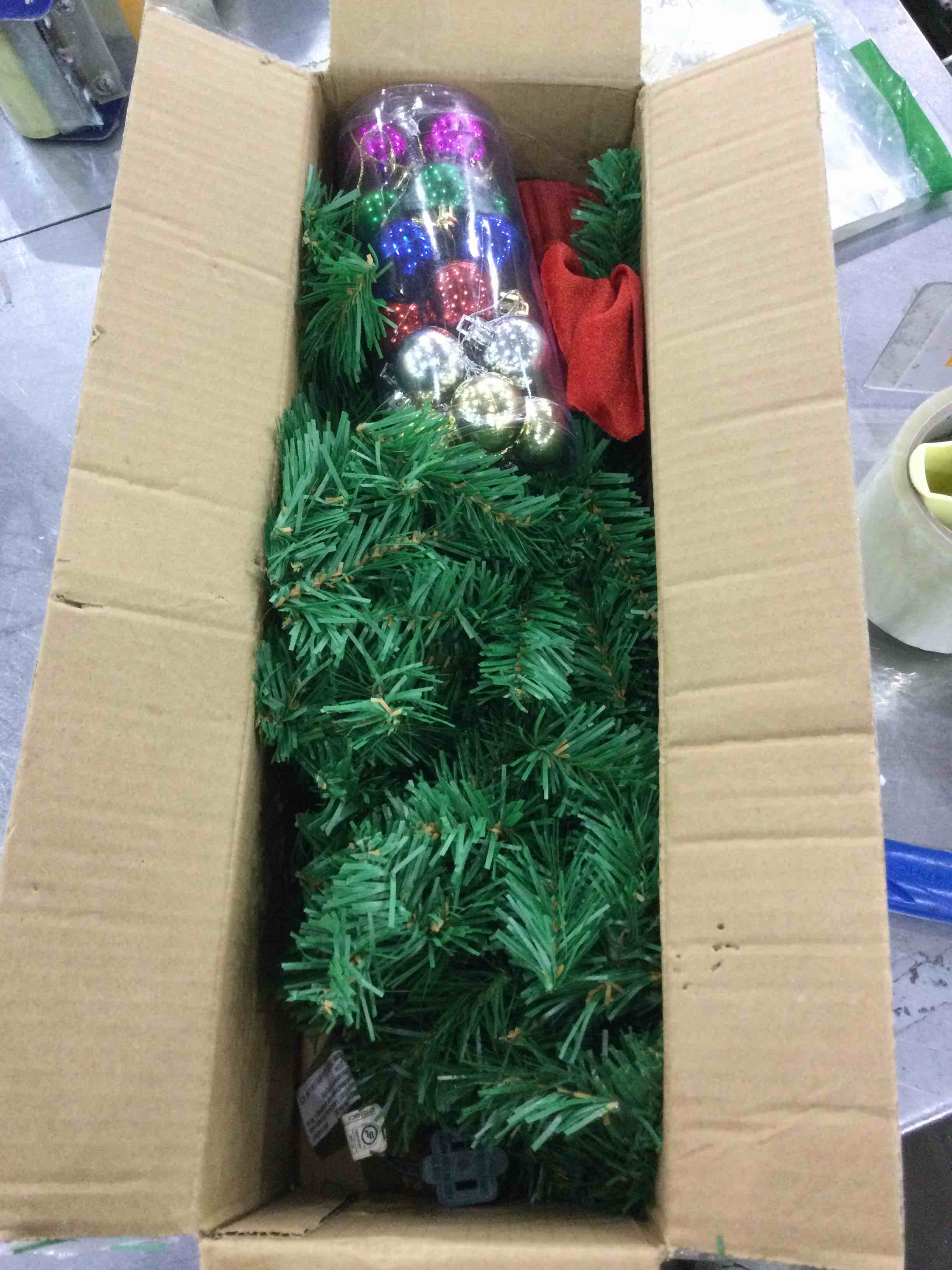 https://s3.amazonaws.com/lotting-images-prod/BargainHunt/EXS01176215_1709038475161.jpeg