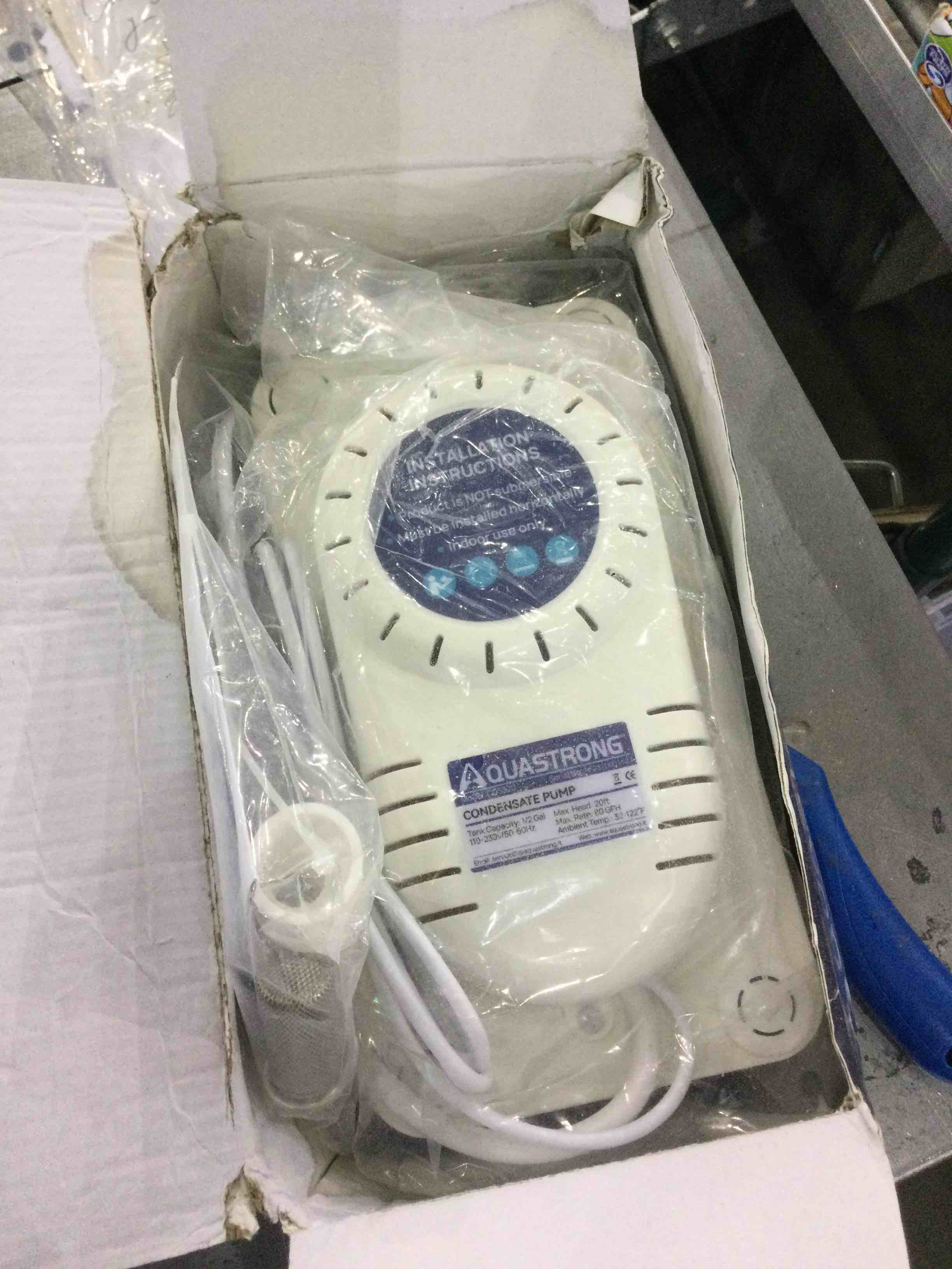 https://s3.amazonaws.com/lotting-images-prod/BargainHunt/EXS01176217_1709038621642.jpeg