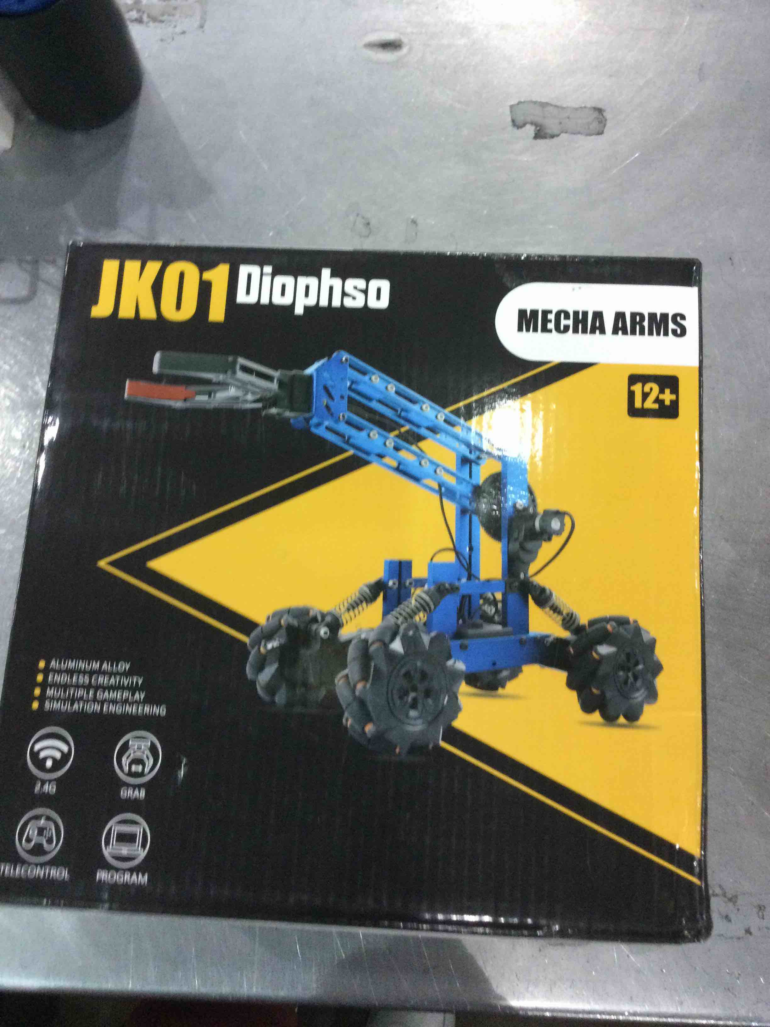 https://s3.amazonaws.com/lotting-images-prod/BargainHunt/EXS01176223_1709039135332.jpeg
