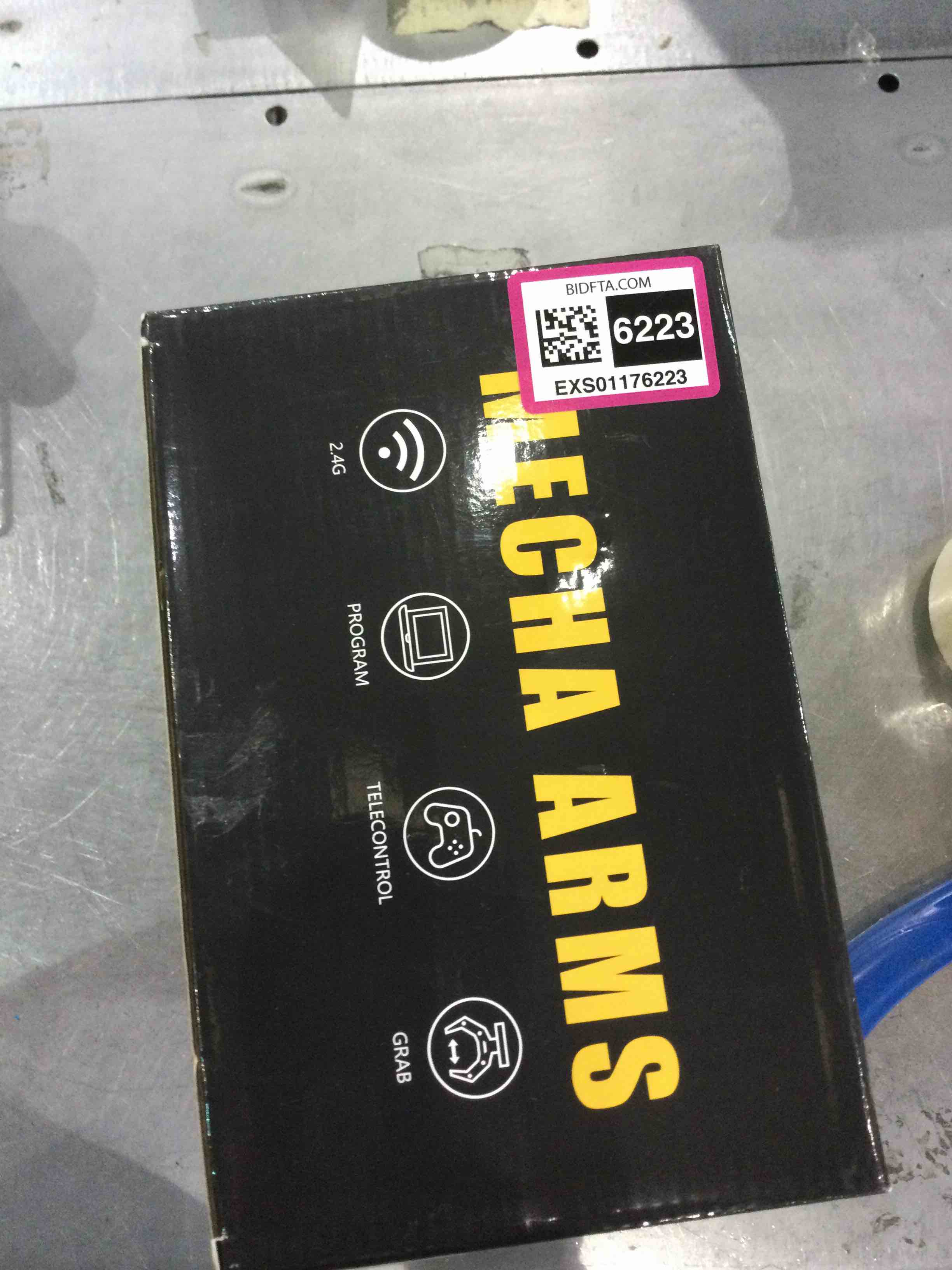 https://s3.amazonaws.com/lotting-images-prod/BargainHunt/EXS01176223_1709039146442.jpeg