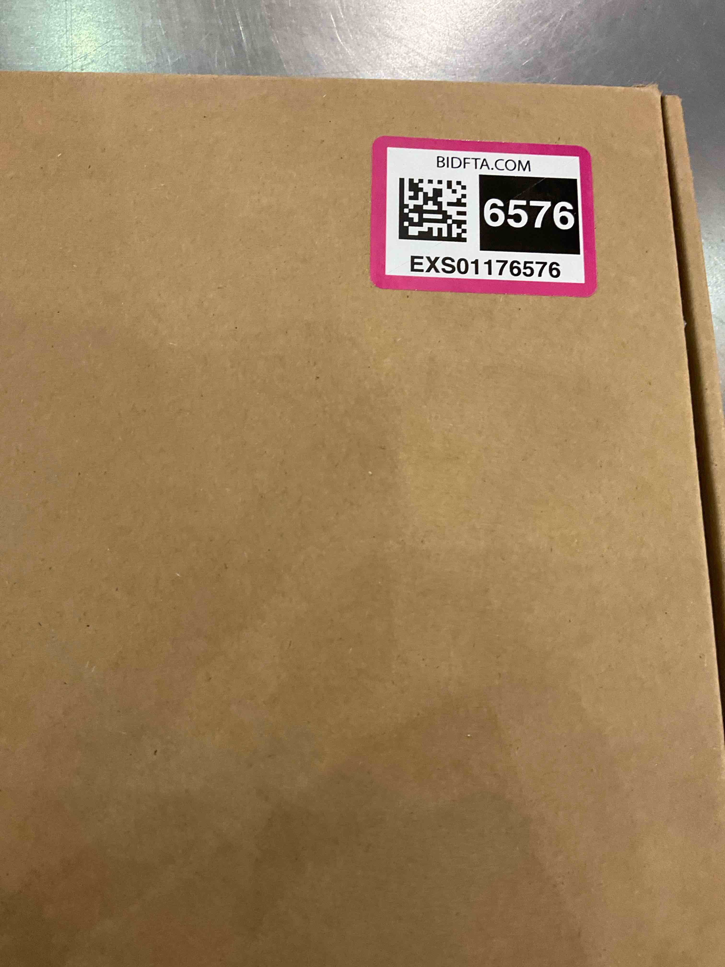 https://s3.amazonaws.com/lotting-images-prod/BargainHunt/EXS01176576_1709046682452.jpeg