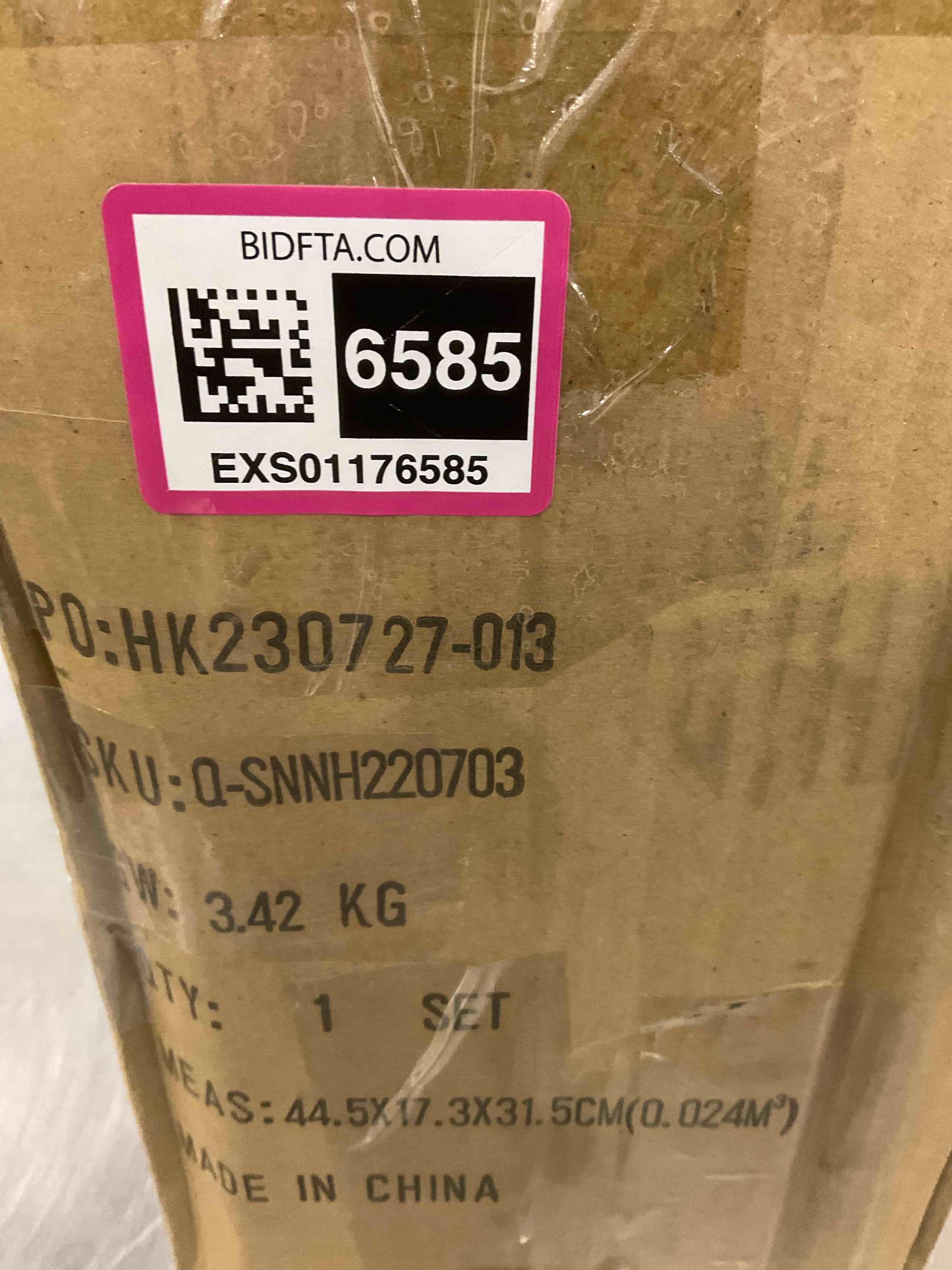 https://s3.amazonaws.com/lotting-images-prod/BargainHunt/EXS01176585_1709047709133.jpeg