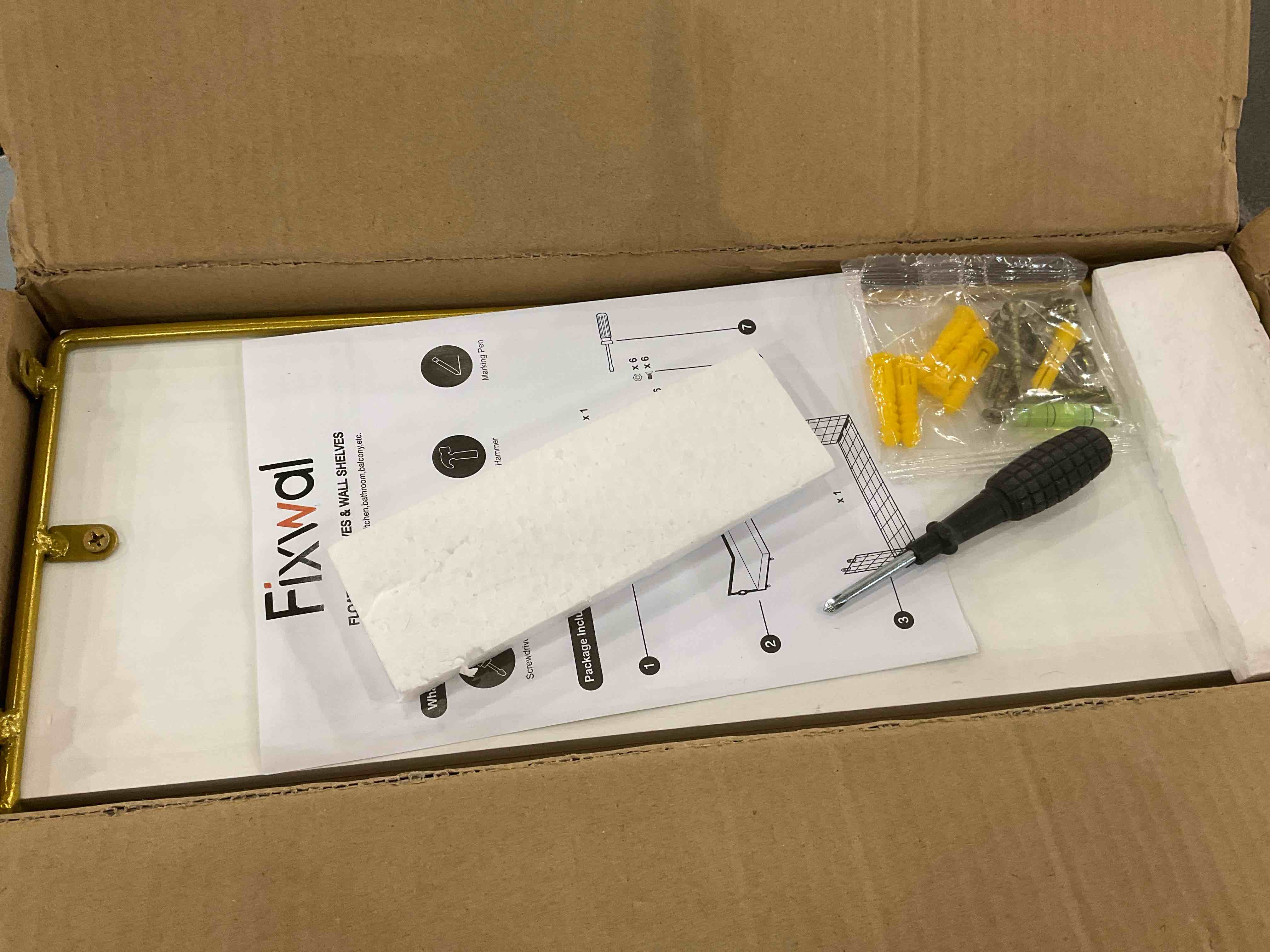 https://s3.amazonaws.com/lotting-images-prod/BargainHunt/EXS01176610_1709051975238.jpeg