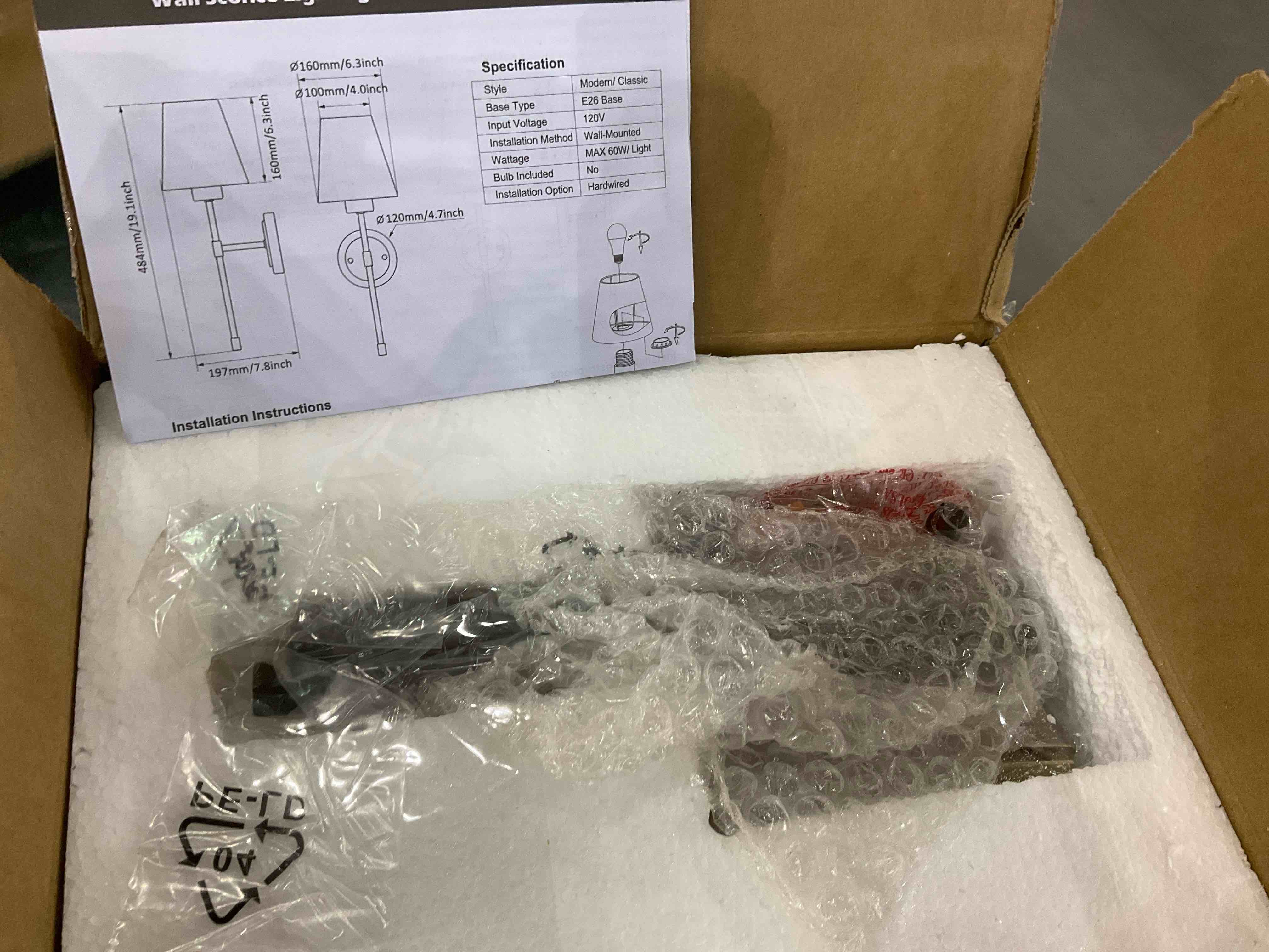 https://s3.amazonaws.com/lotting-images-prod/BargainHunt/EXS01176675_1709123084788.jpeg