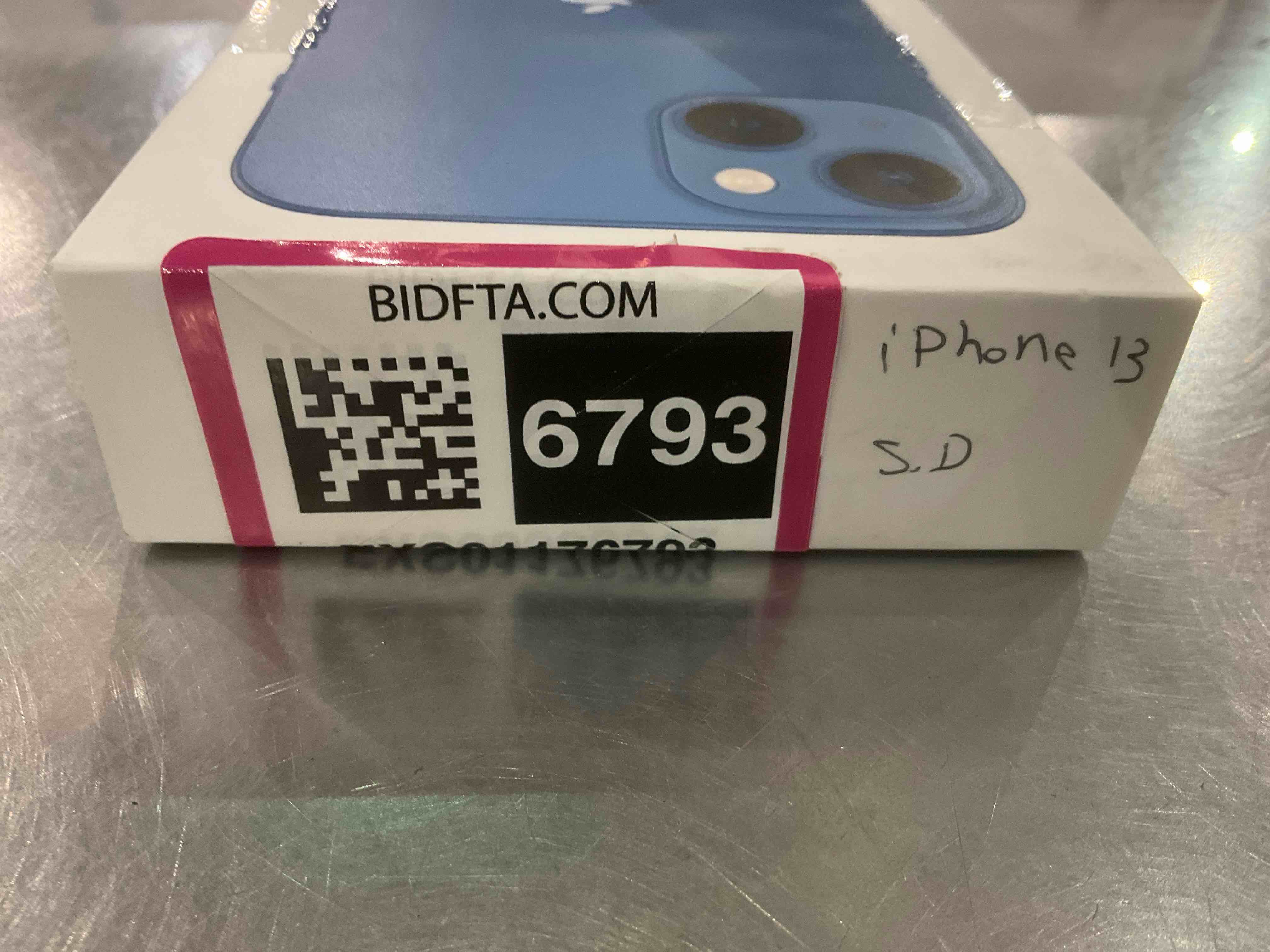 https://s3.amazonaws.com/lotting-images-prod/BargainHunt/EXS01176793_1709139351408.jpeg